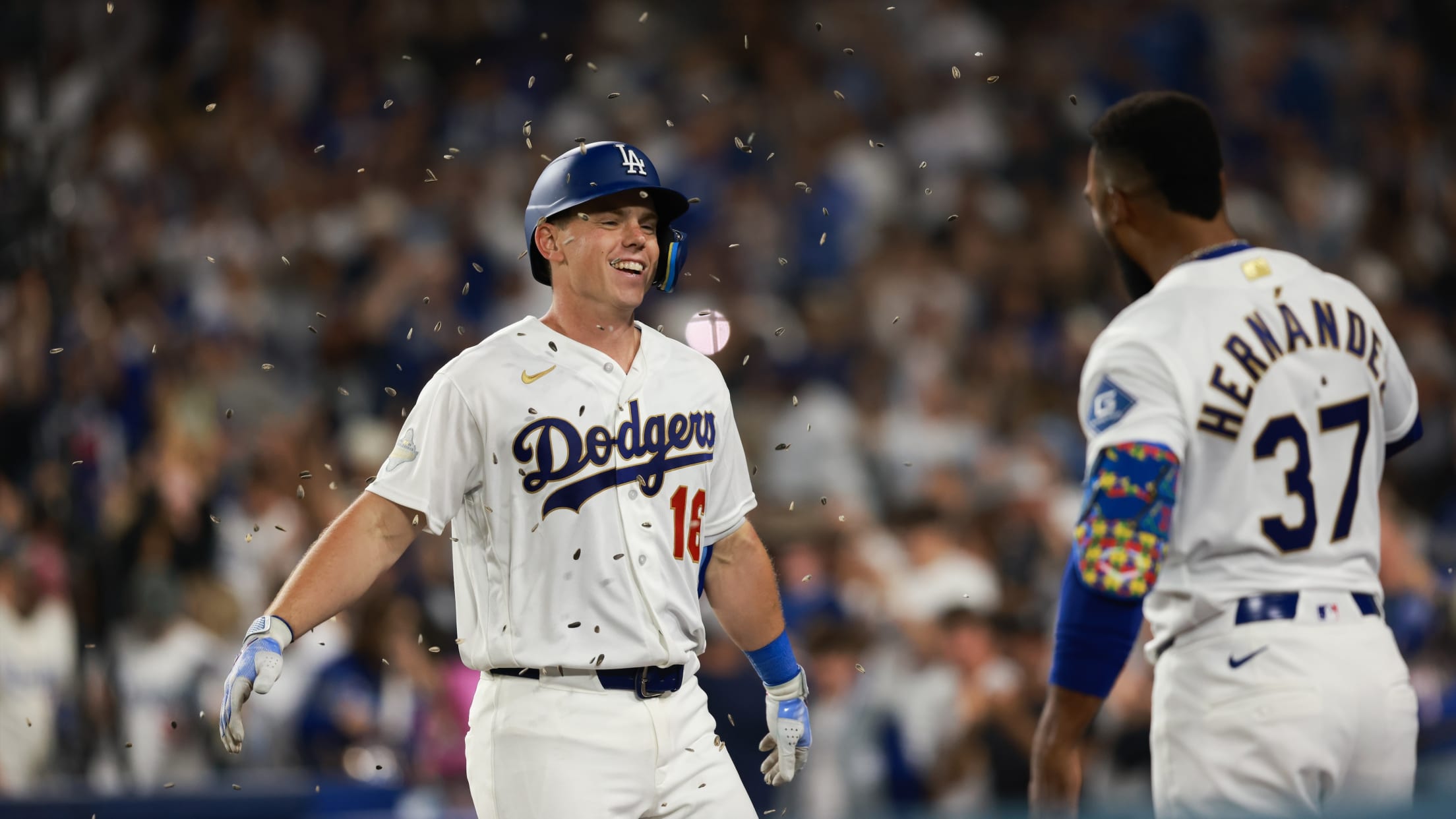 Will Smith's go-ahead home run (2)