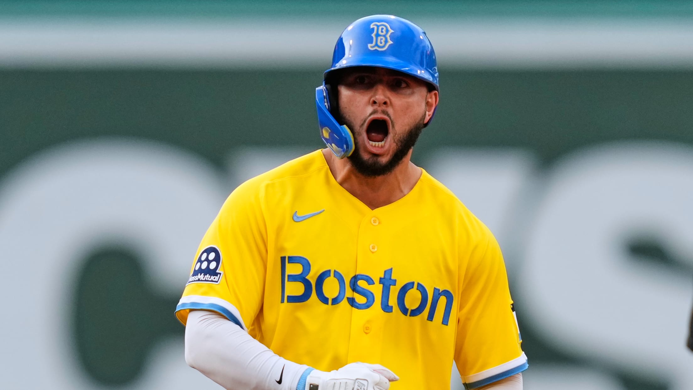 Wilyer Abreu's two-run double