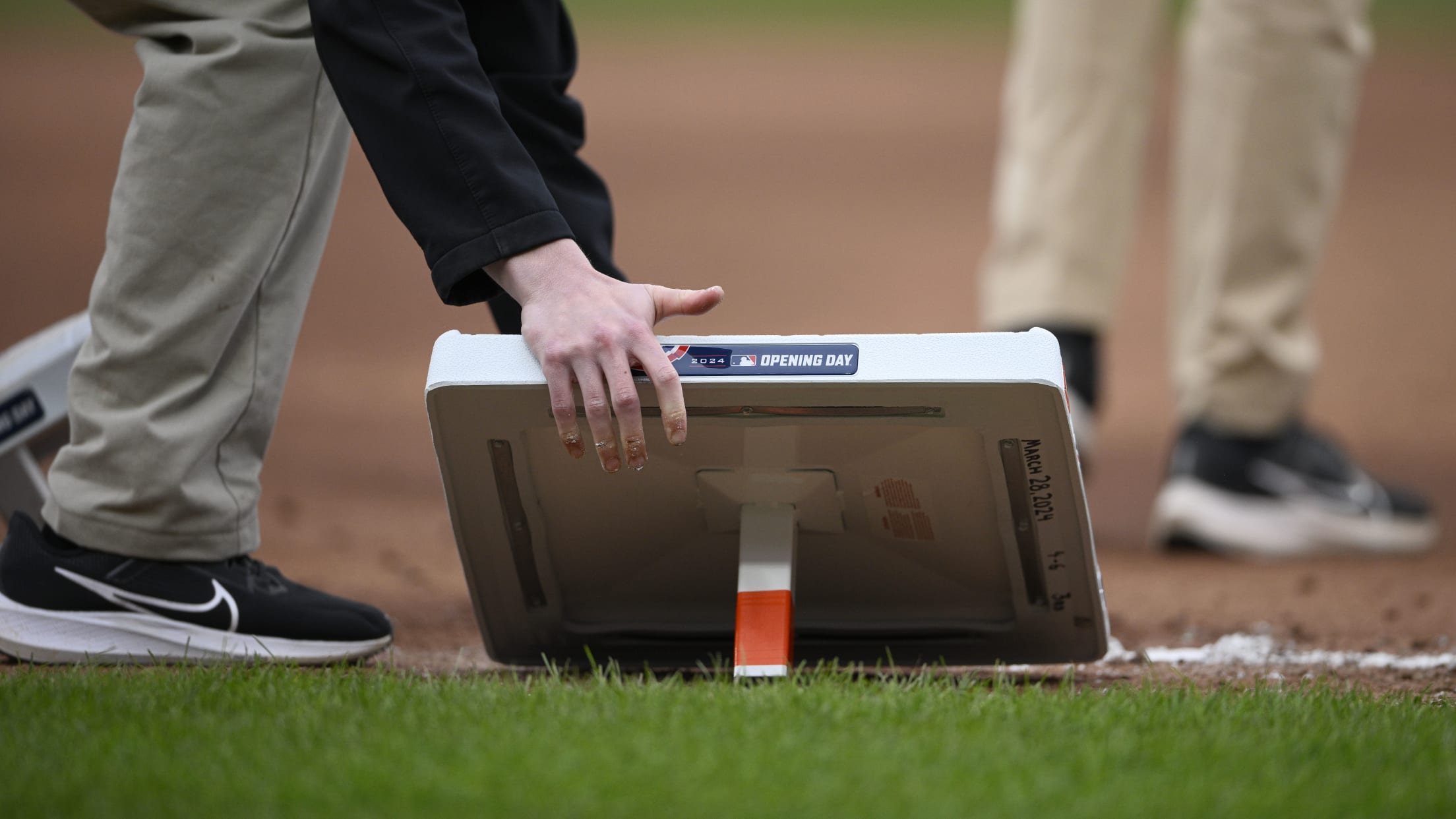 BAL-BI-040424-InFocus-Homestand-328-403-016