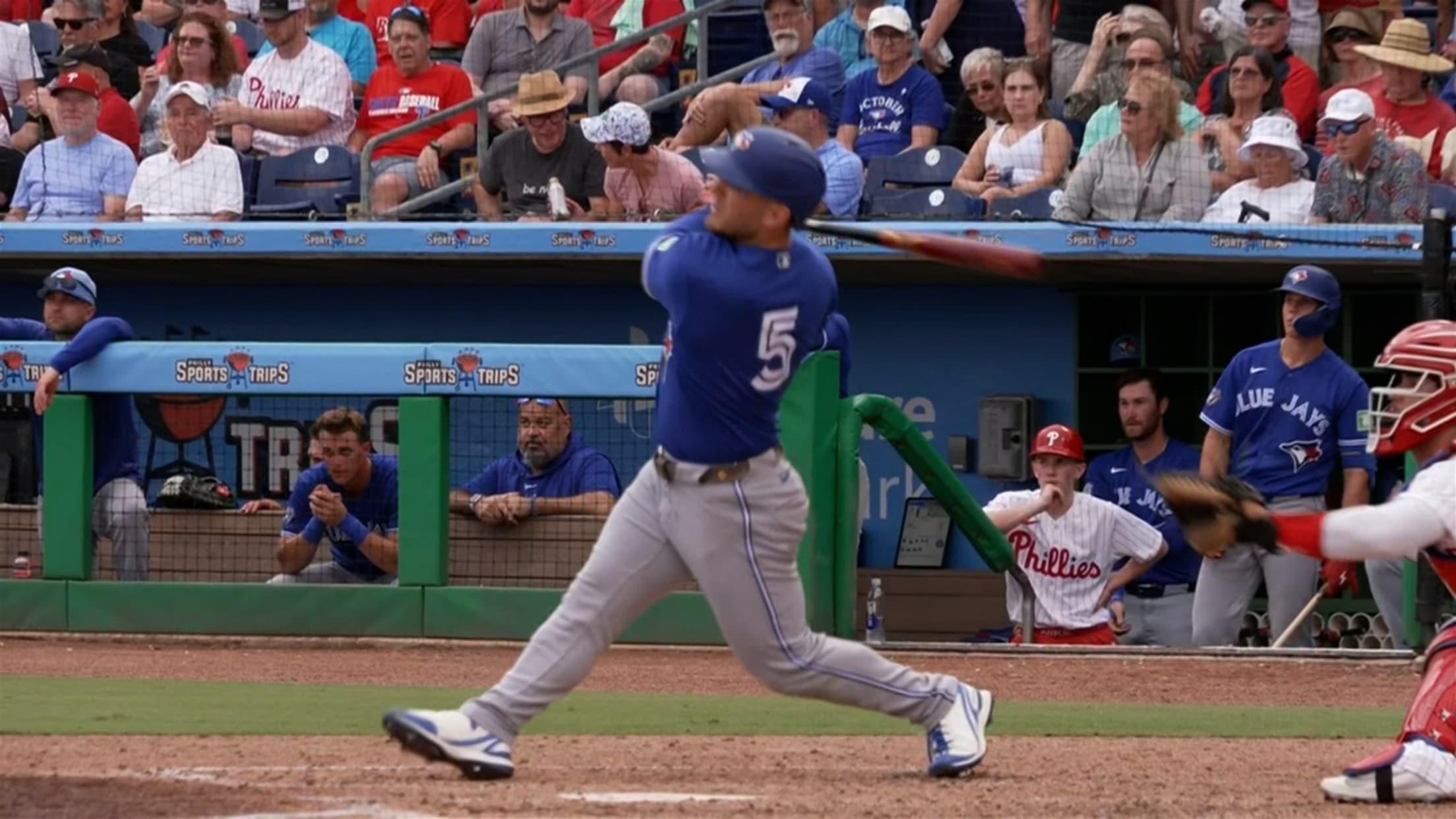 Daulton Varsho remolca dos con doble