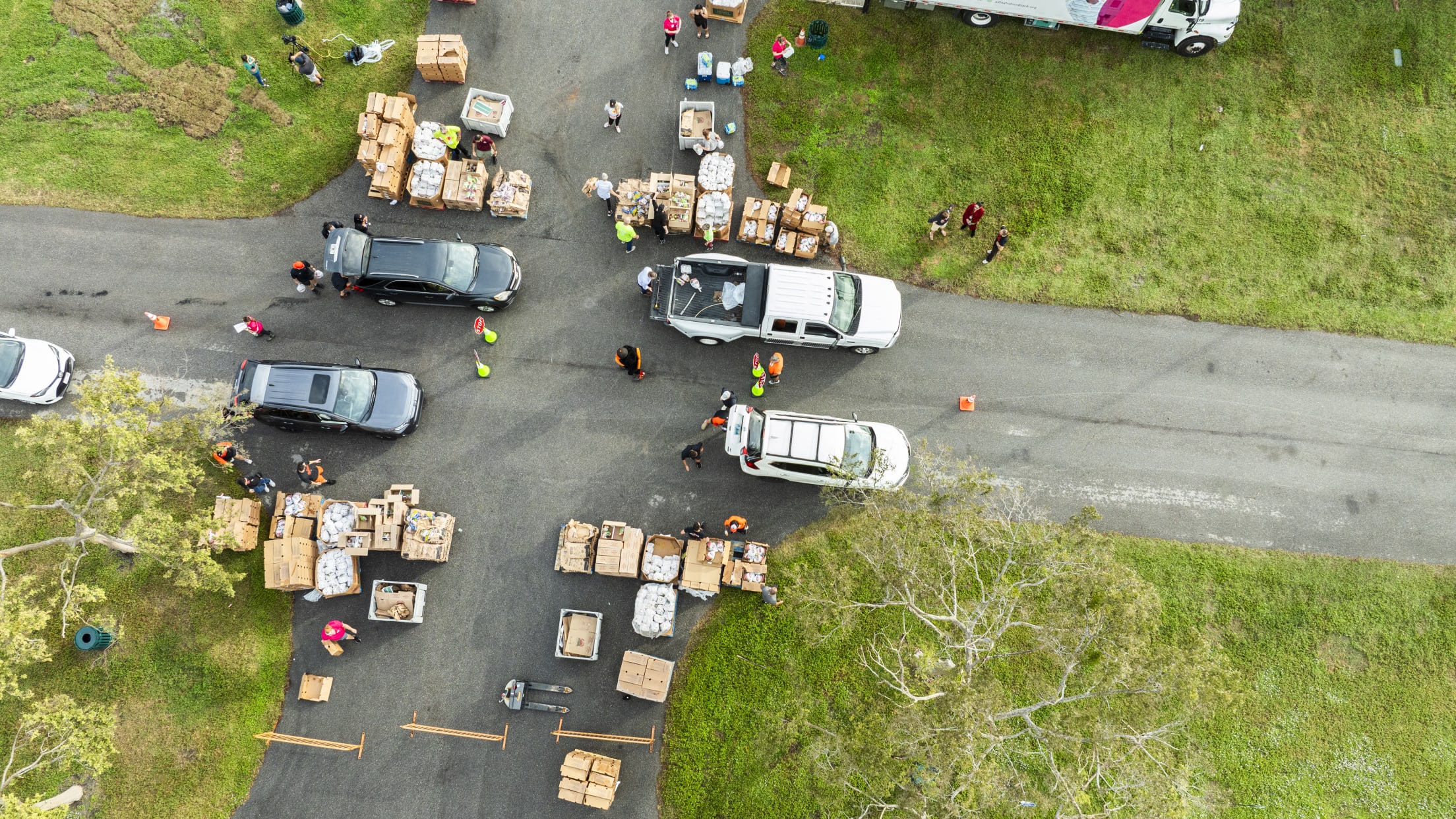 BAL-Giving-Tues-112224-042