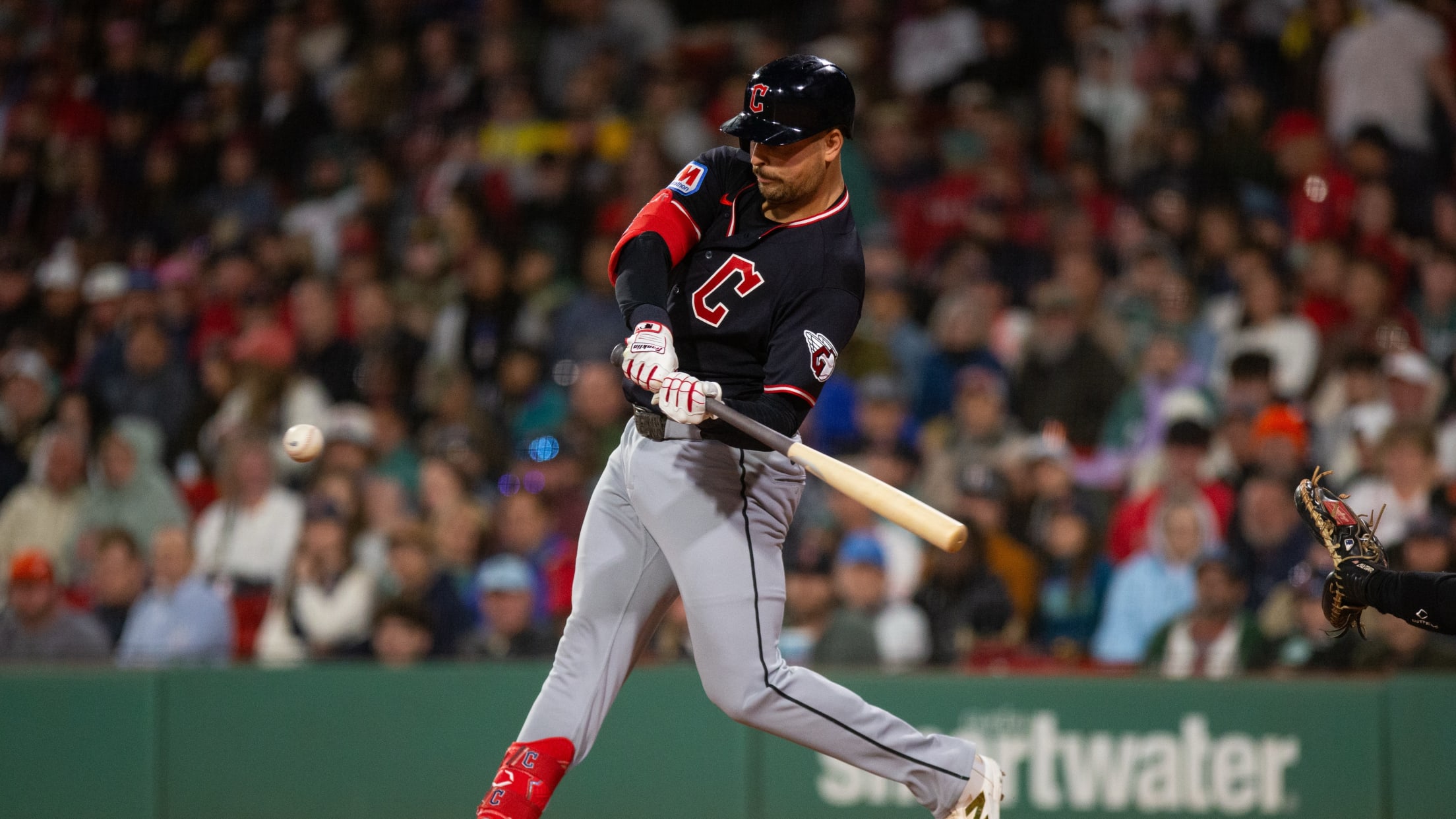 Nathaniel Lowe's go-ahead sacrifice fly