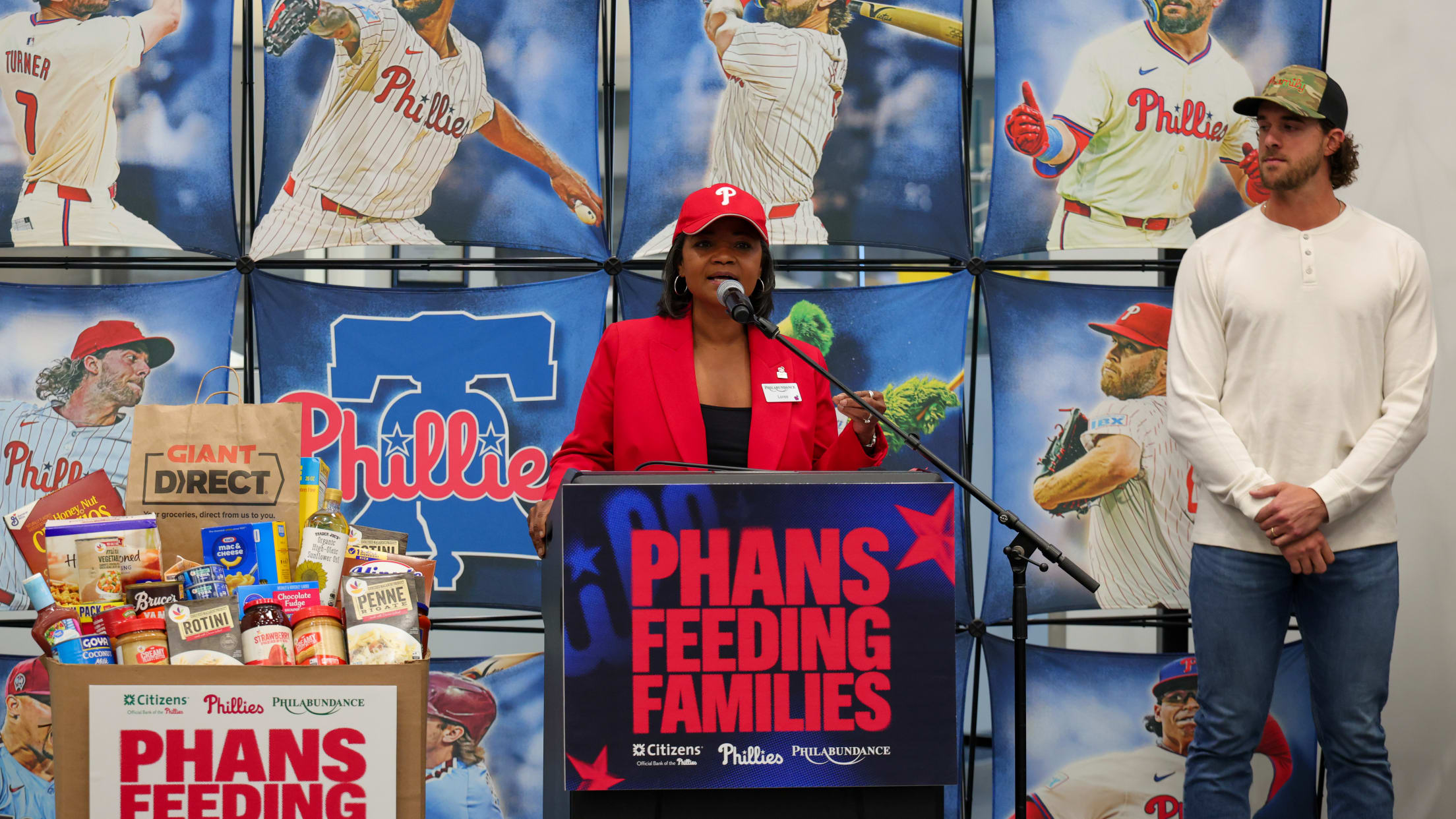 20260507_Phans Feeding Families Press Conference-15