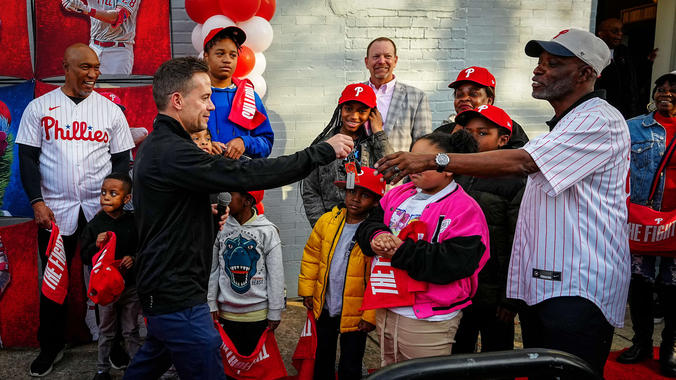 StrawberryMansionLCVan00795