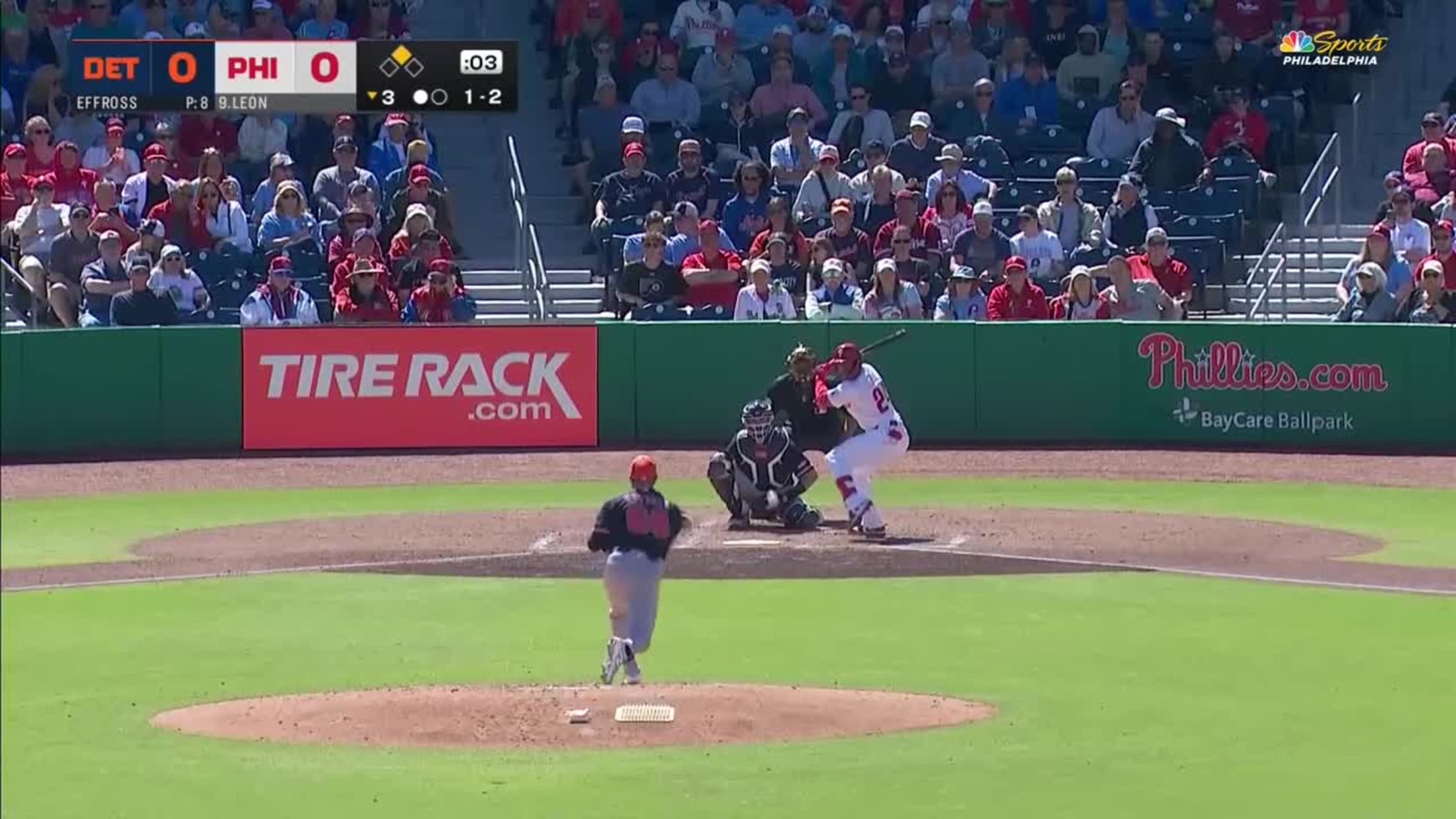 Pedro León's RBI single