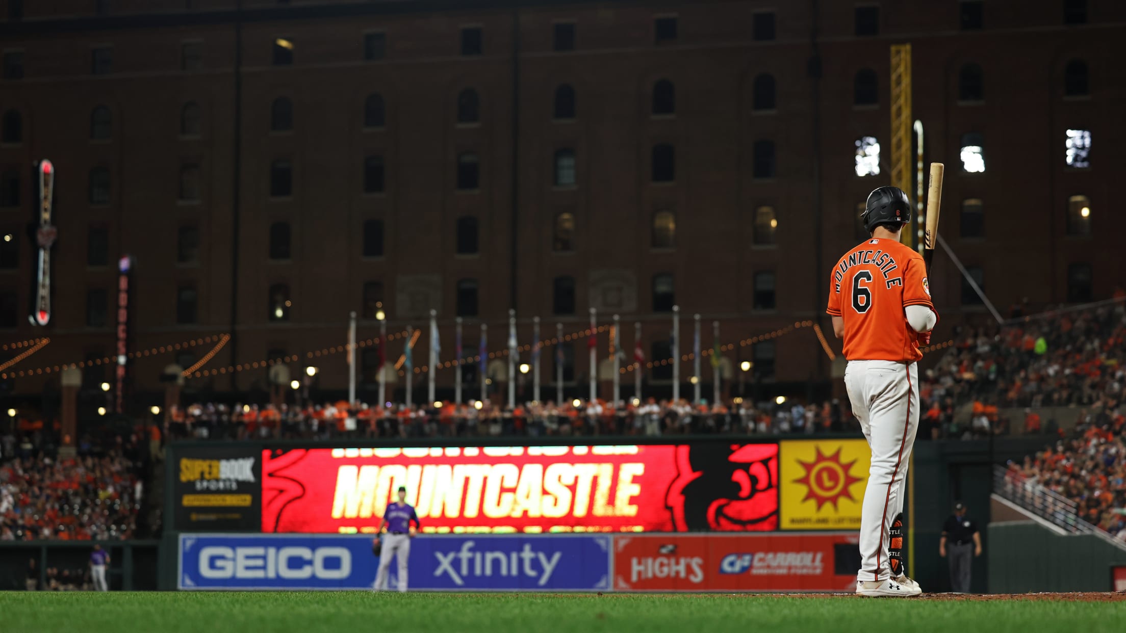 BAL-BI-Homestand-in-focus-083123-079