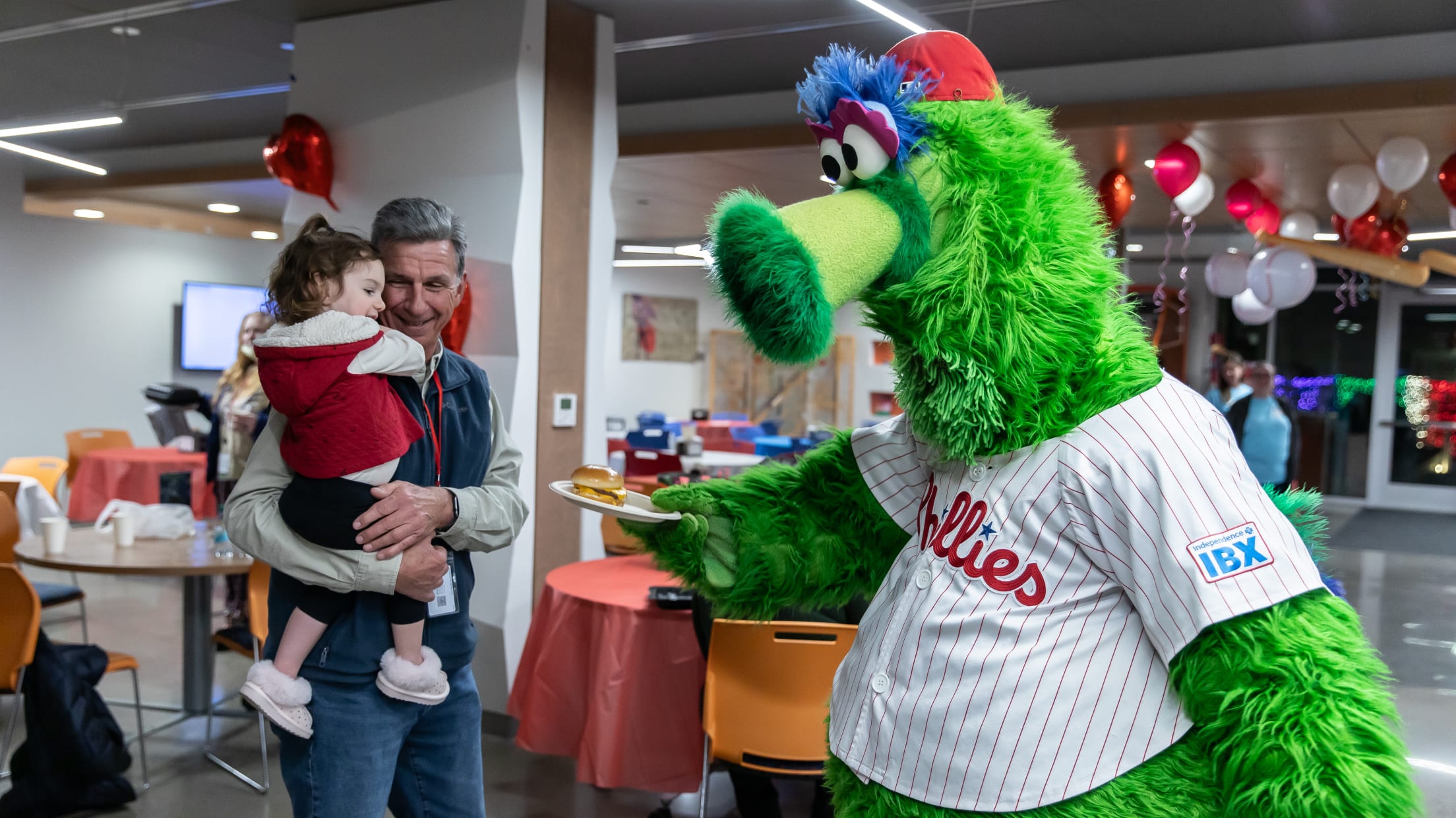 20260211_IBX_Phillies_Valentine_Event_Waterfalls-117