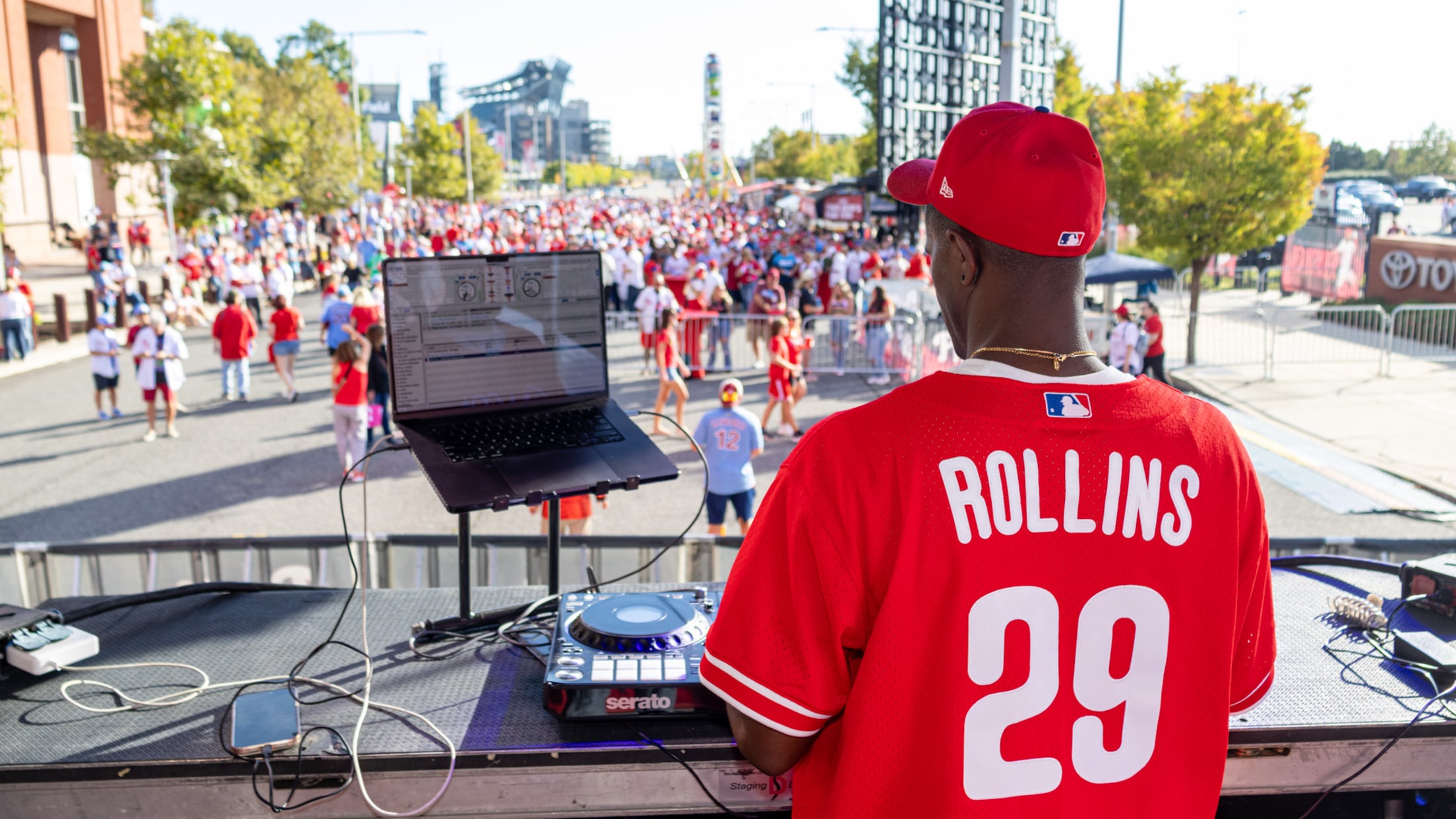 98ADD981-C297-4A83-92B8-A1E5EEE8AD28