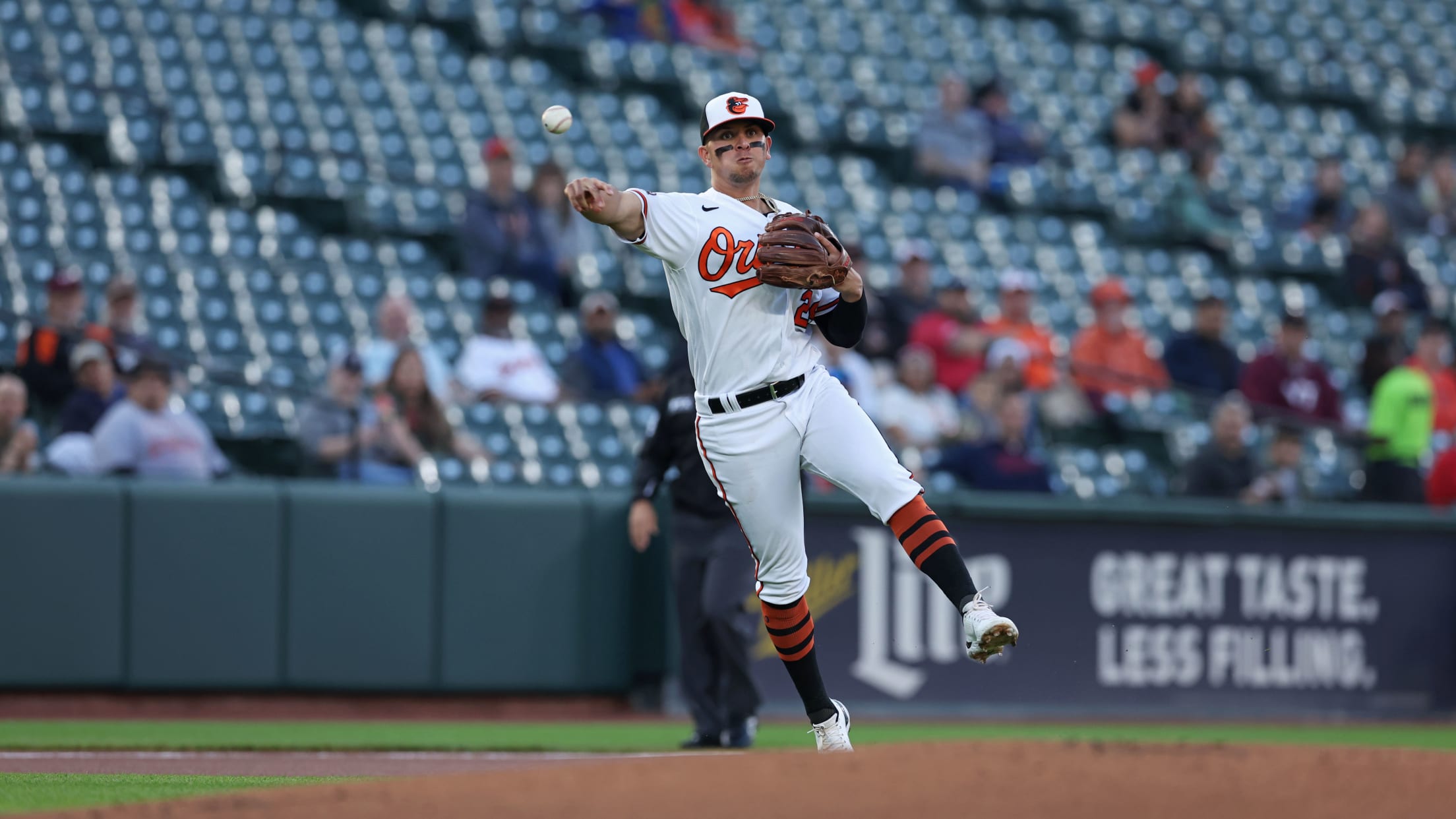 BI-BAL-Urias Insider Story - 002