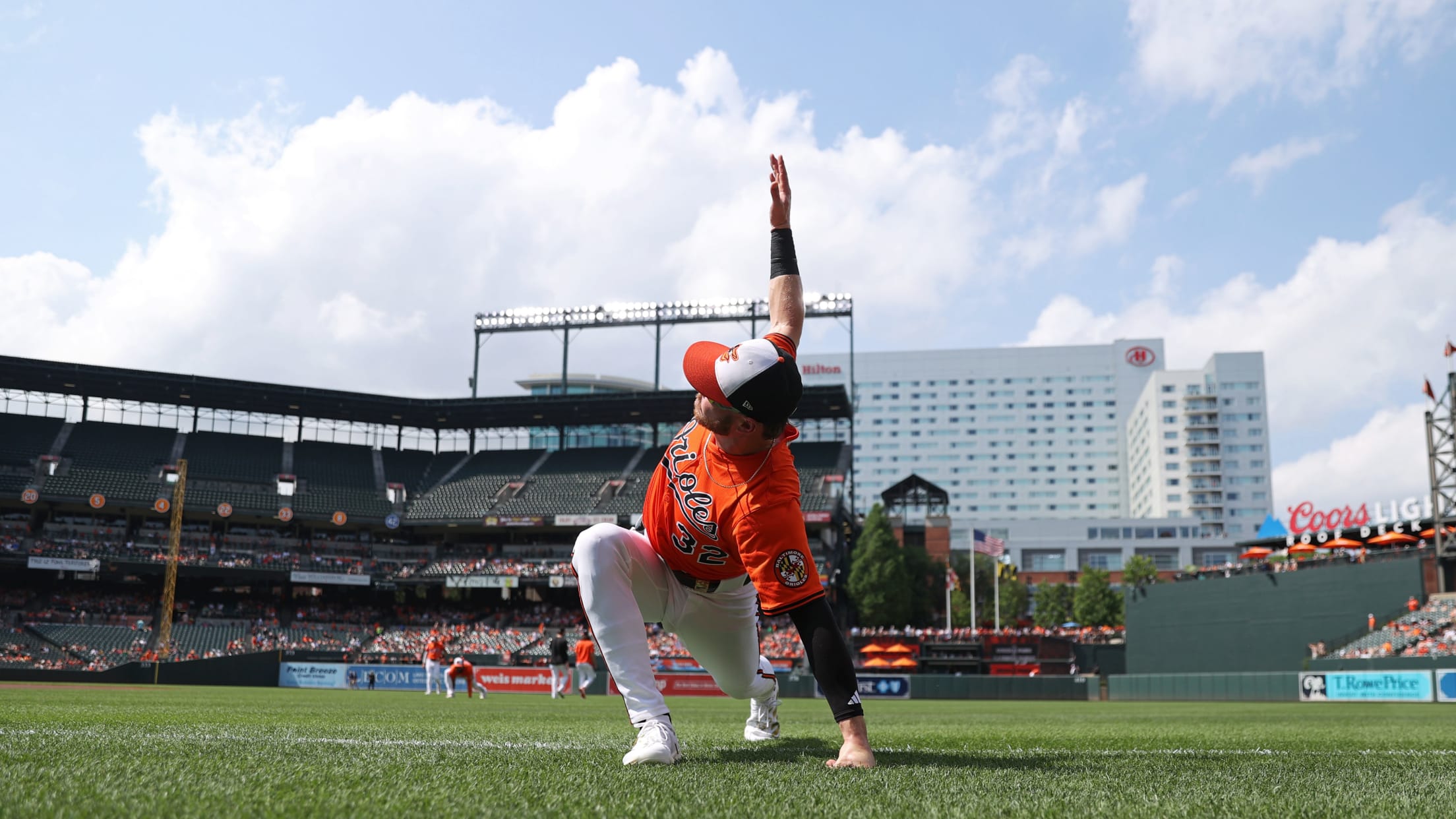 bal_Birdland_Insider_Connor_Photos_058