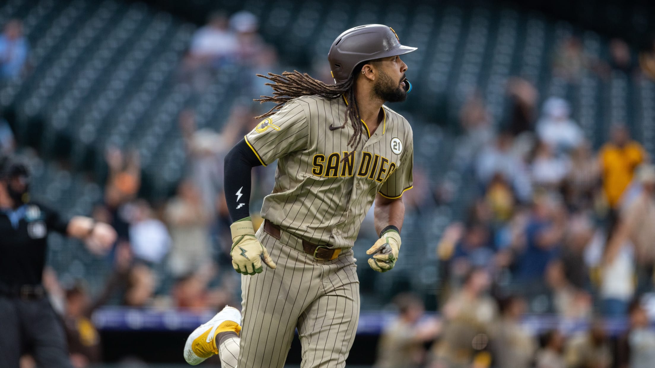 Fernando Tatis Jr.'s leadoff homer (23)