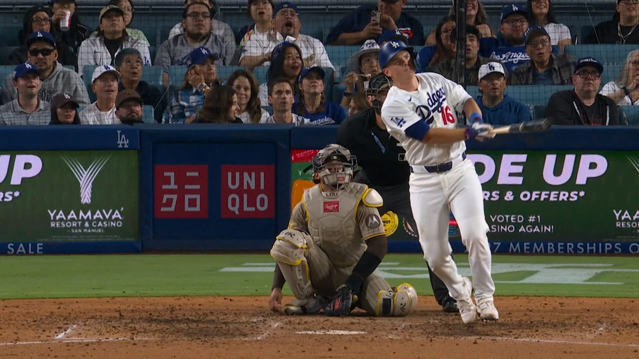 Will Smith's solo homer (10)
