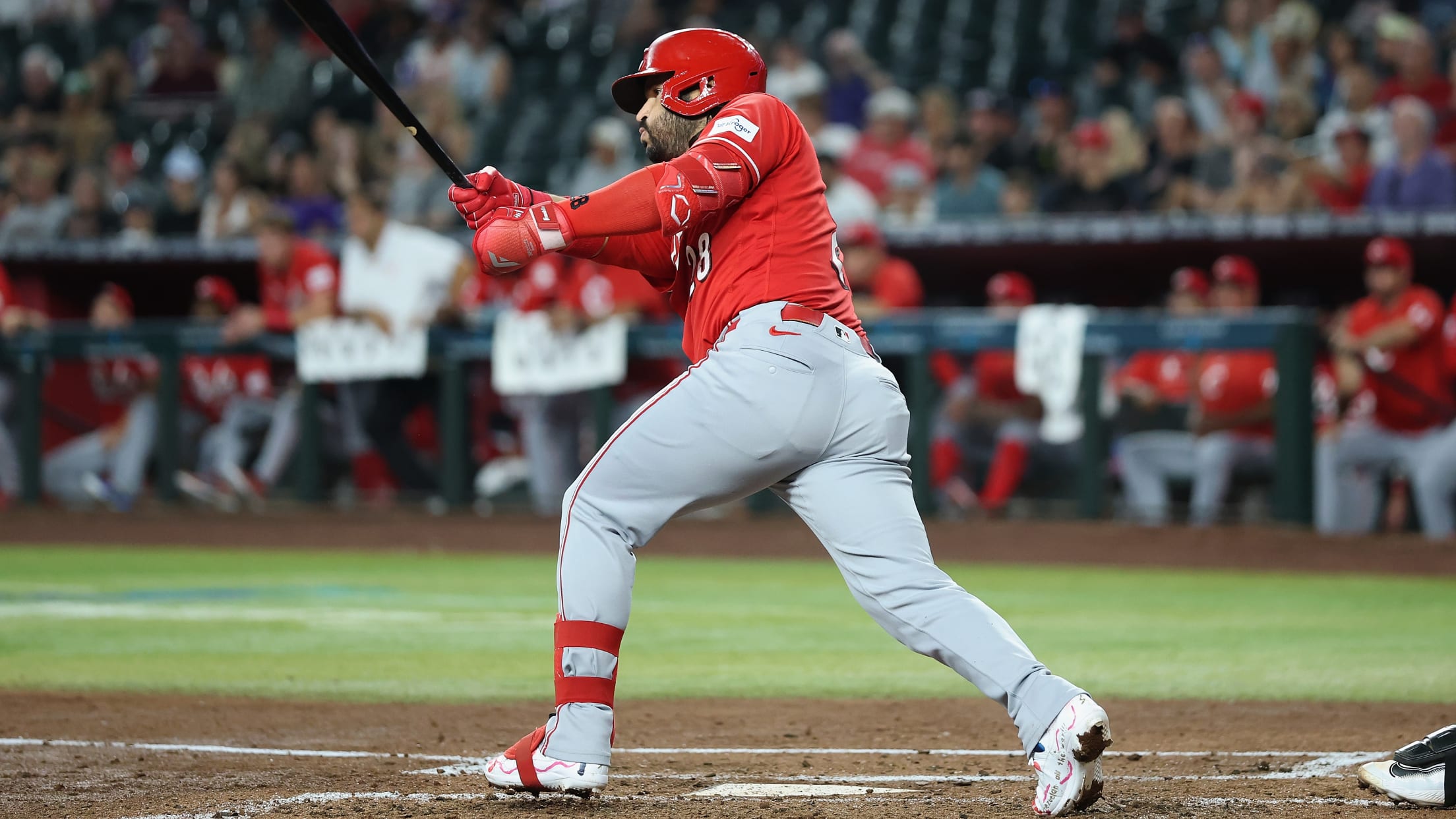 Eugenio Suárez's two-run single