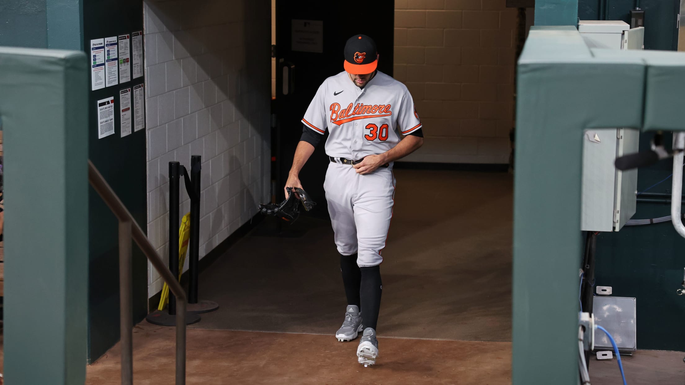 BAL-BI-Grayson-Debut - 010