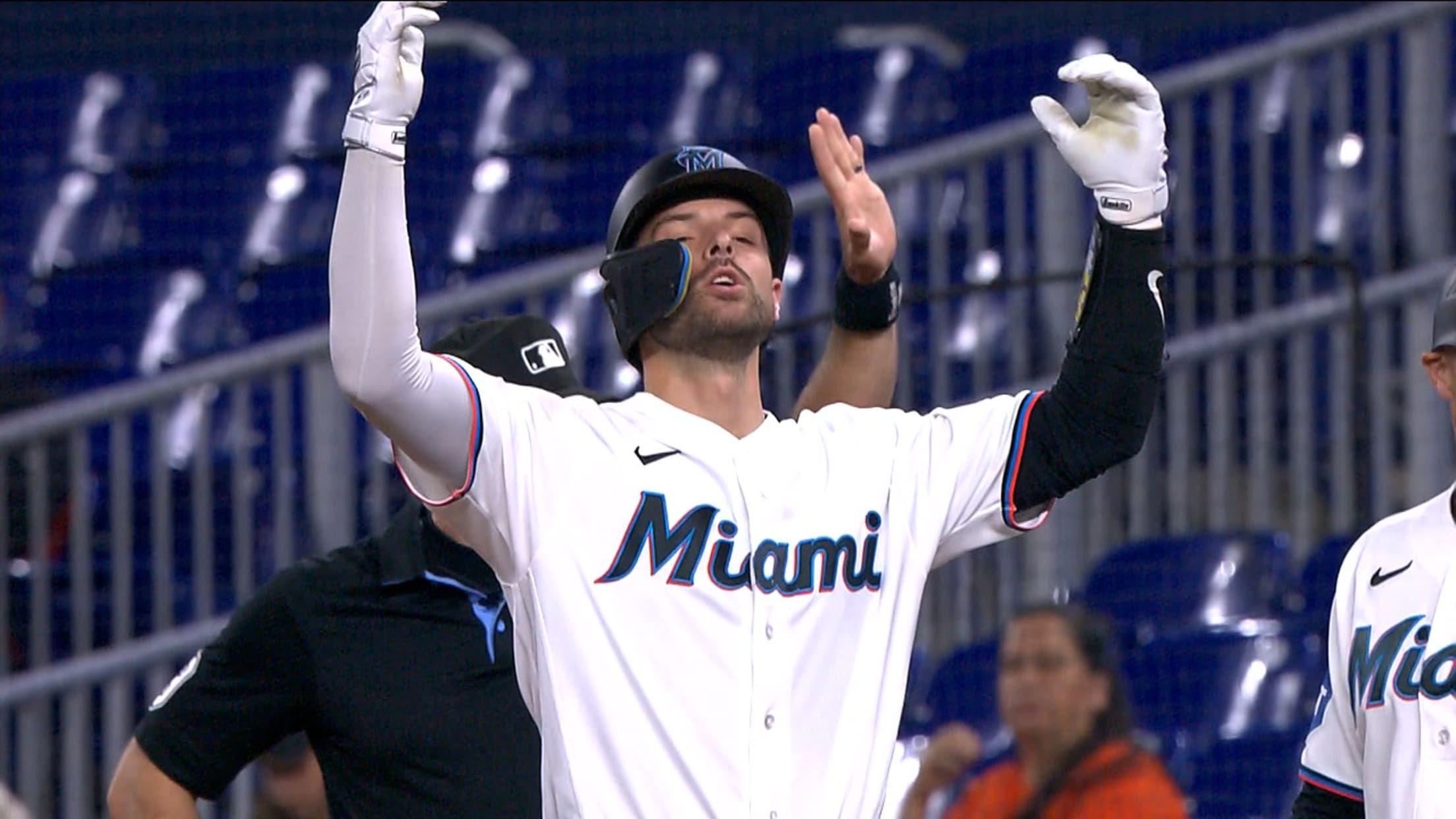 Joe Mack logra su primer hit y remolcada en MLB