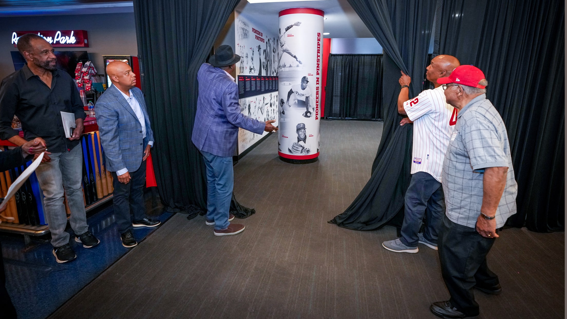 PioneersinPinstripes00607