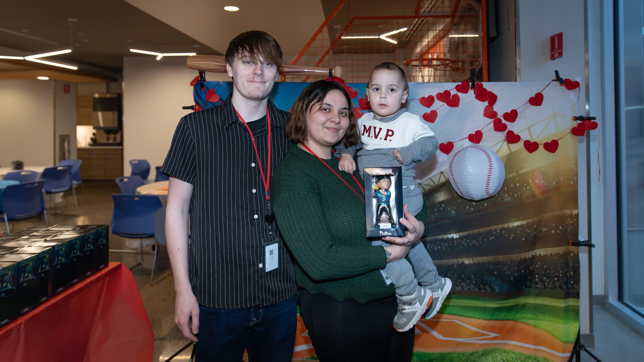 20260211_IBX_Phillies_Valentine_Event_Waterfalls-021