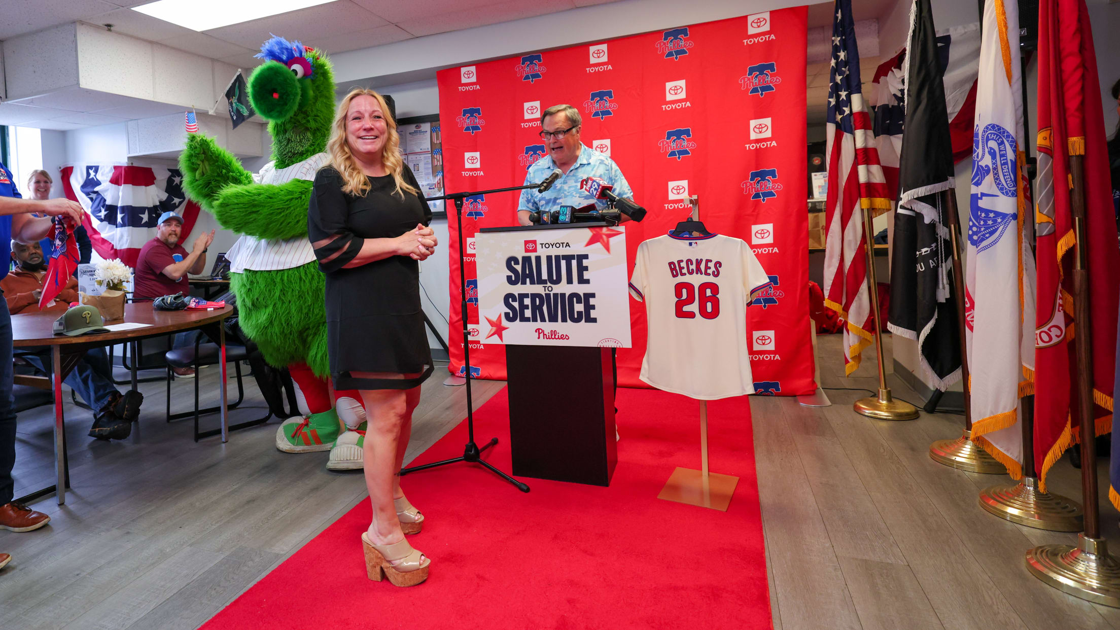 20260511_Salute to Service- Veteran Surprise-9
