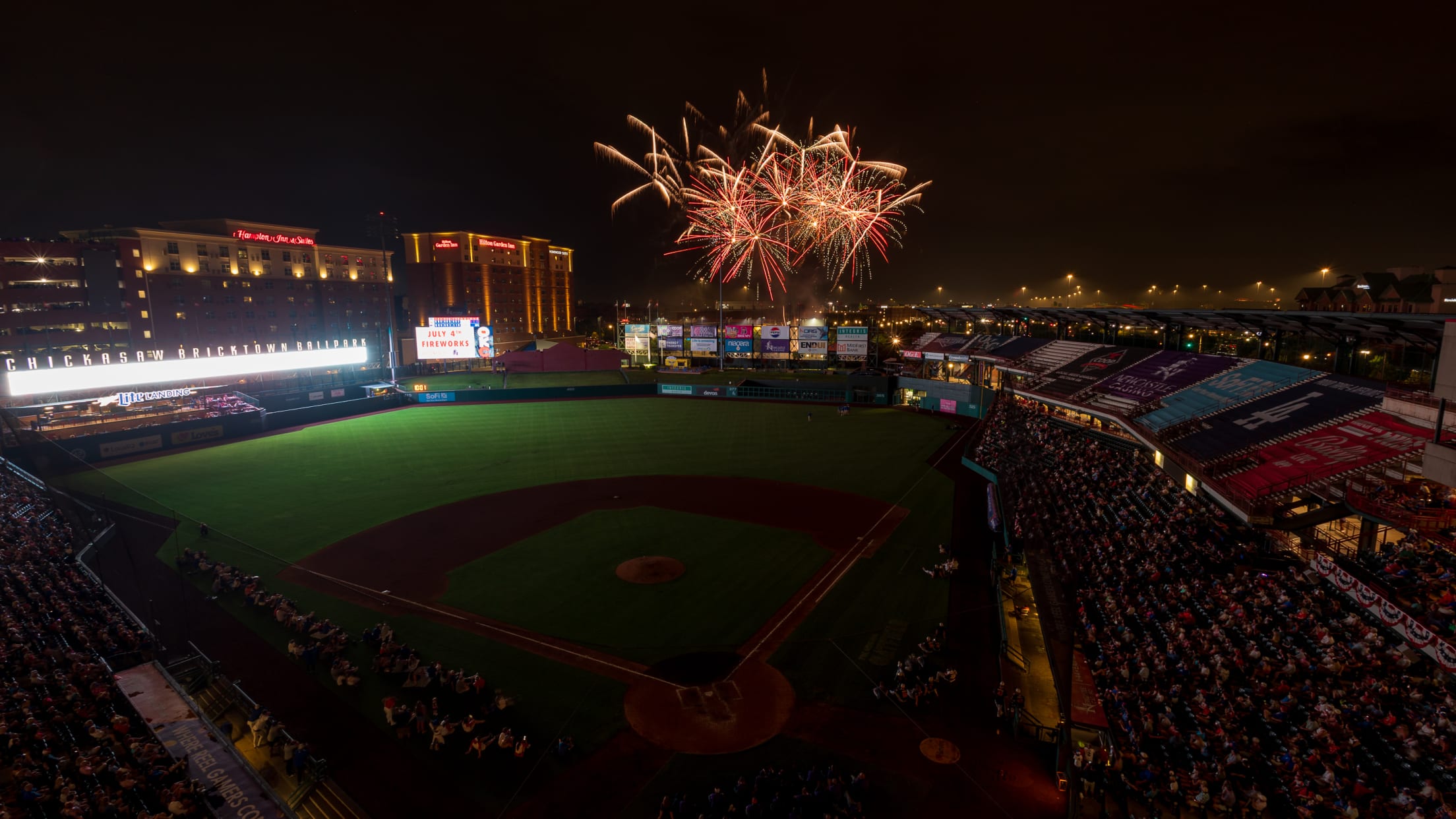 LaneImages-fireworks-0963