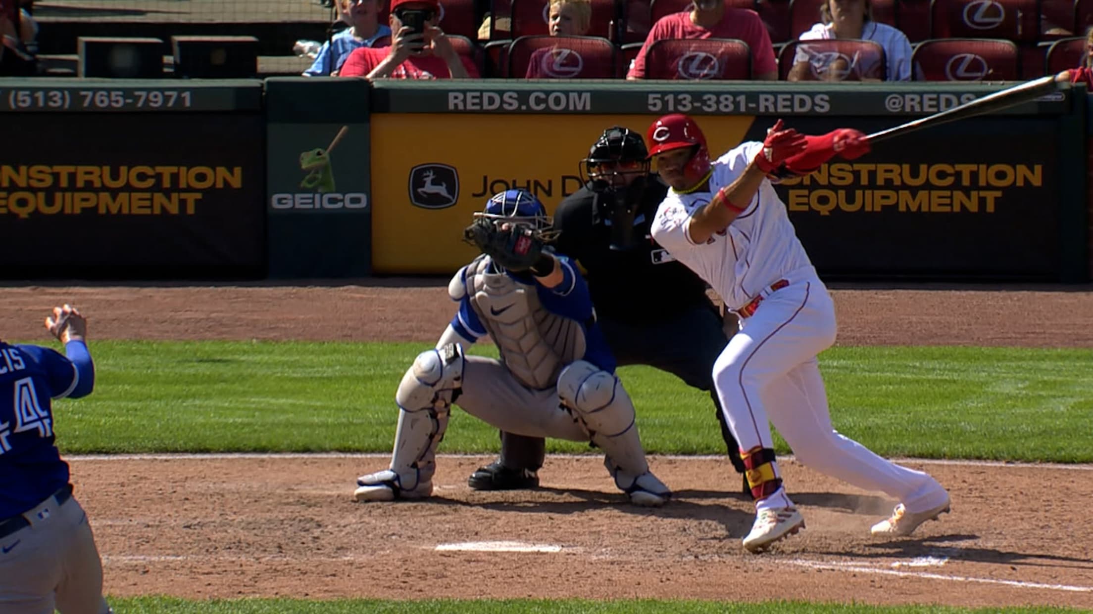 Noelvi Marte's first MLB hit 