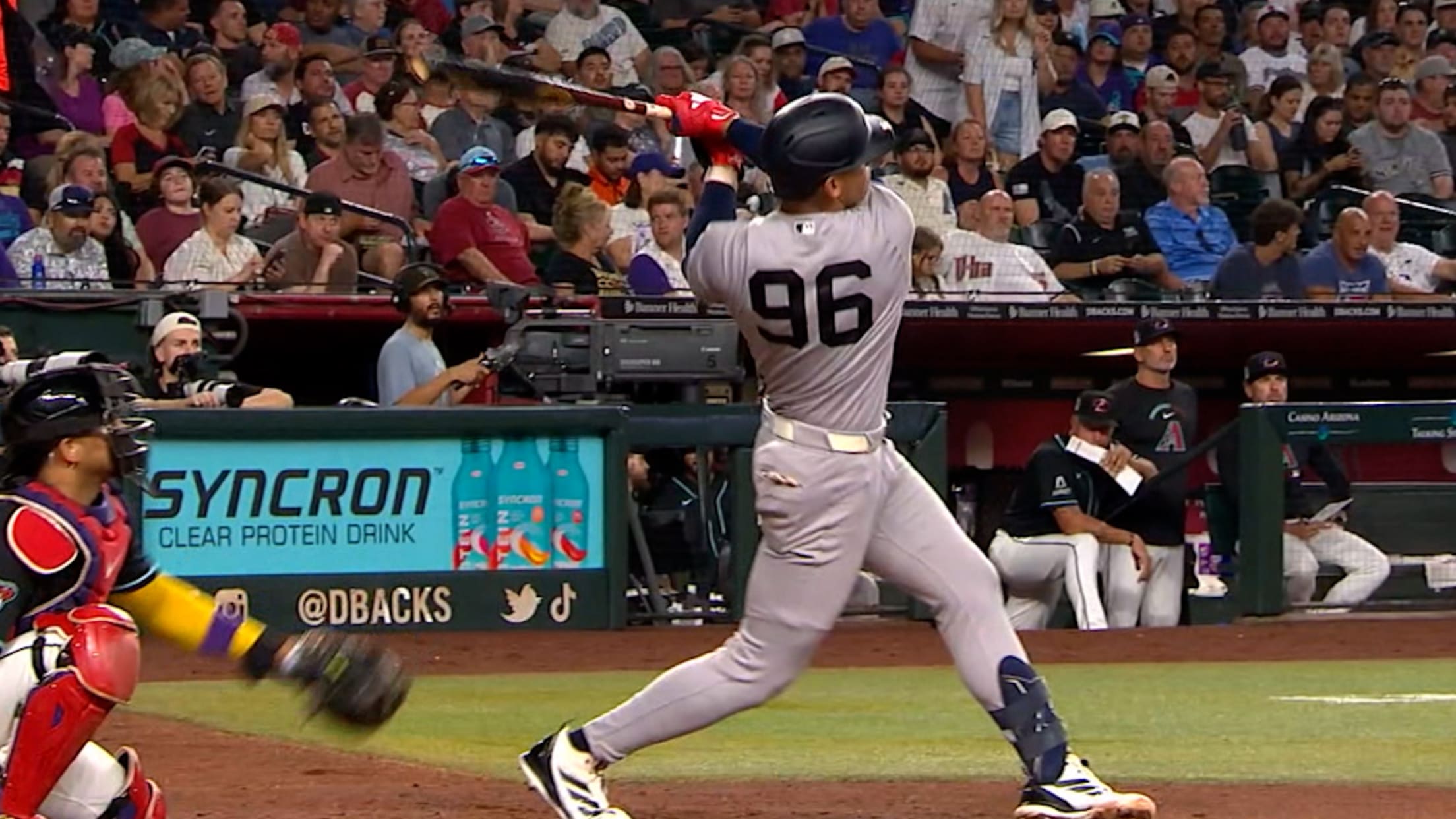 George Lombard Jr.'s solo home run (4)