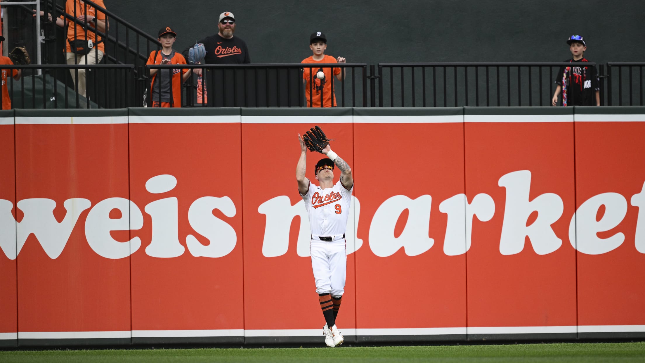 BAL-InFocus-040125-031