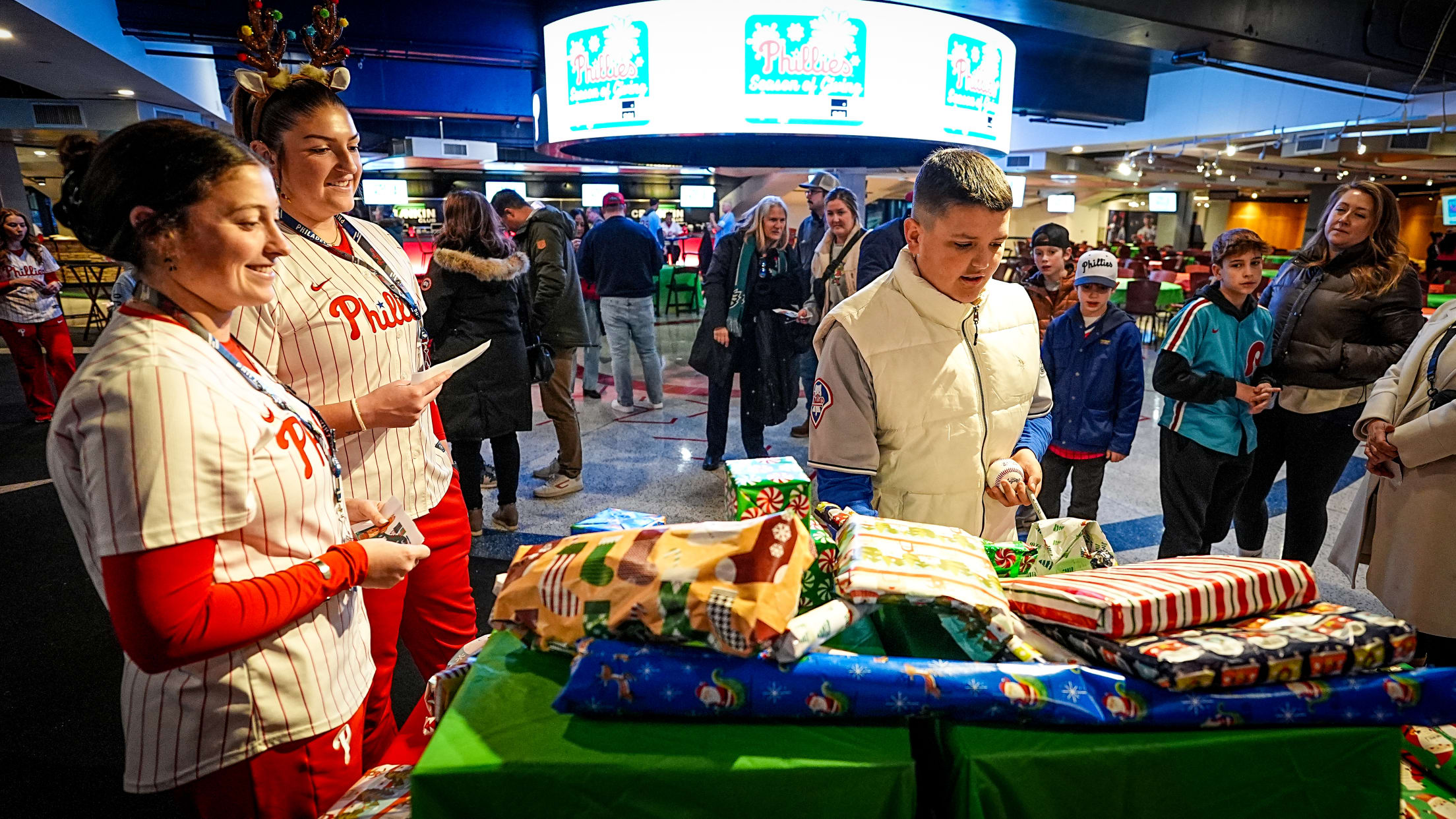 HealthcareHeroesHolidayParty177418