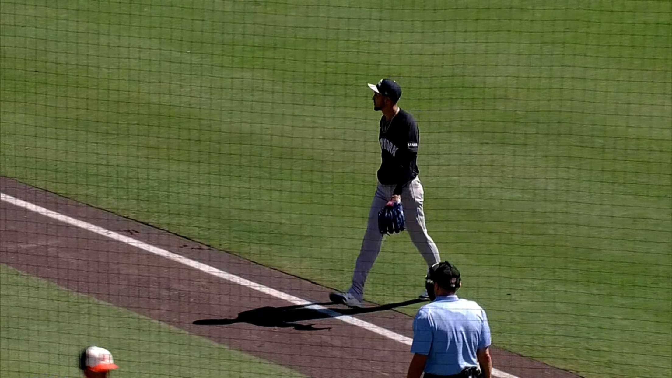 Elmer Rodríguez strikes out Samuel Basallo