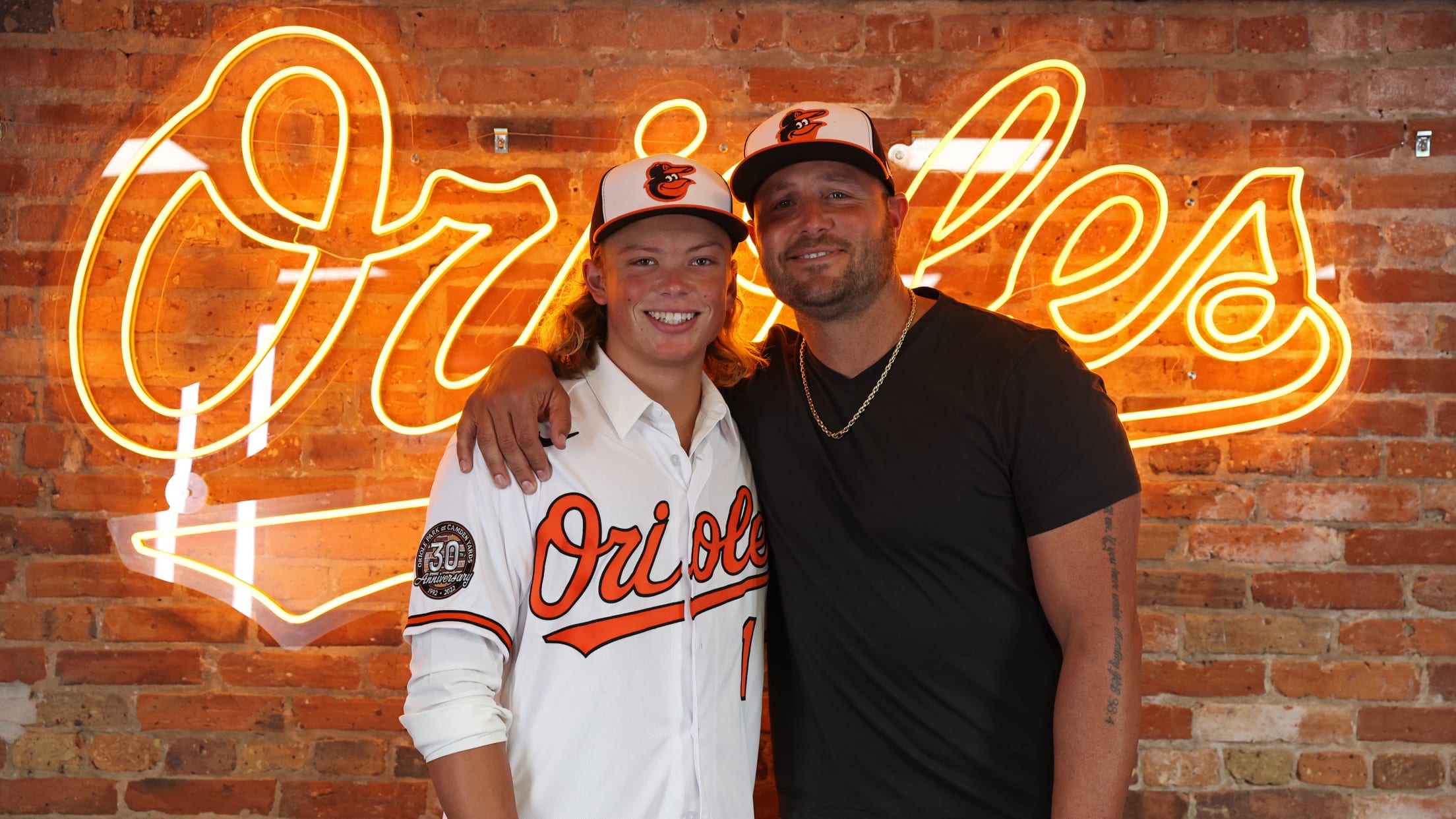 BAL-BI-021025-Holliday-Feature-030