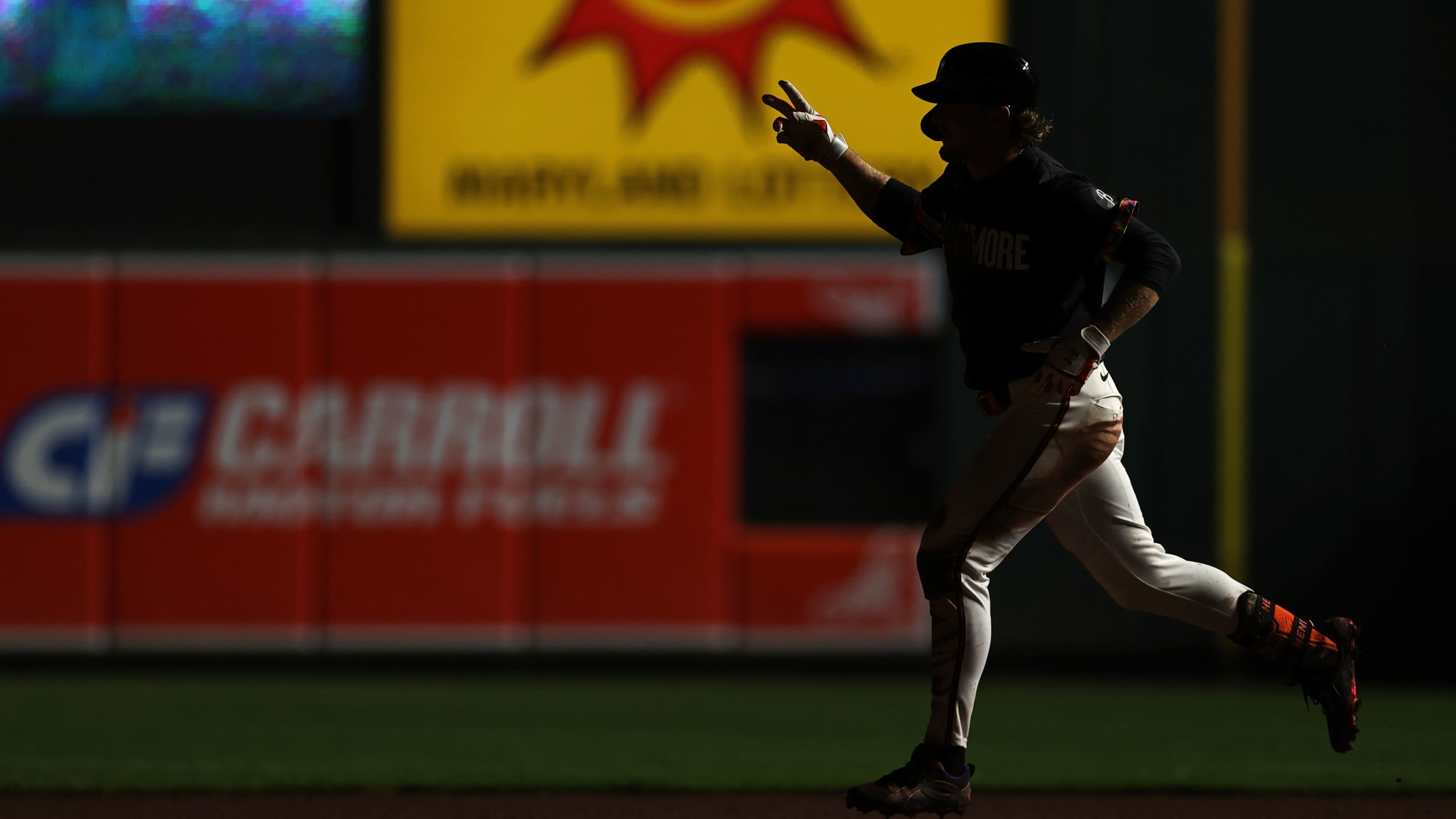 bal_Birdland_Insider_Connor_Photos_051