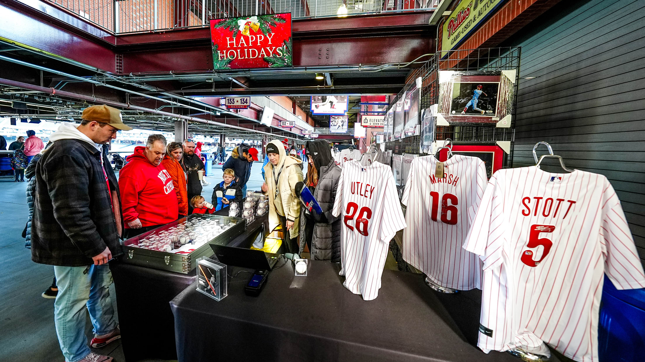 2024HolidaySale01895