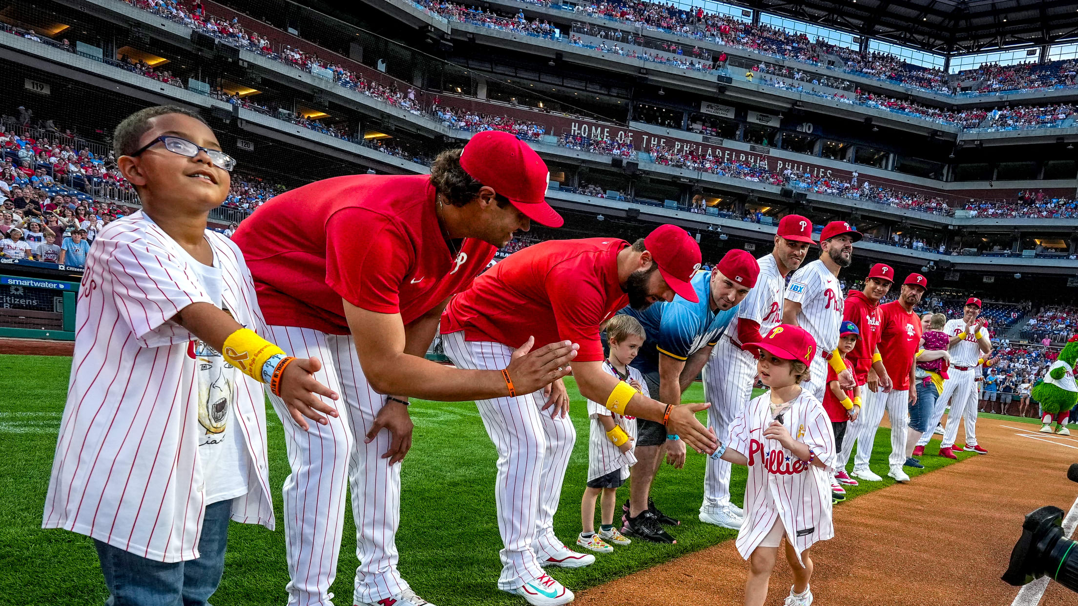 ChildhoodCancerPregame00496