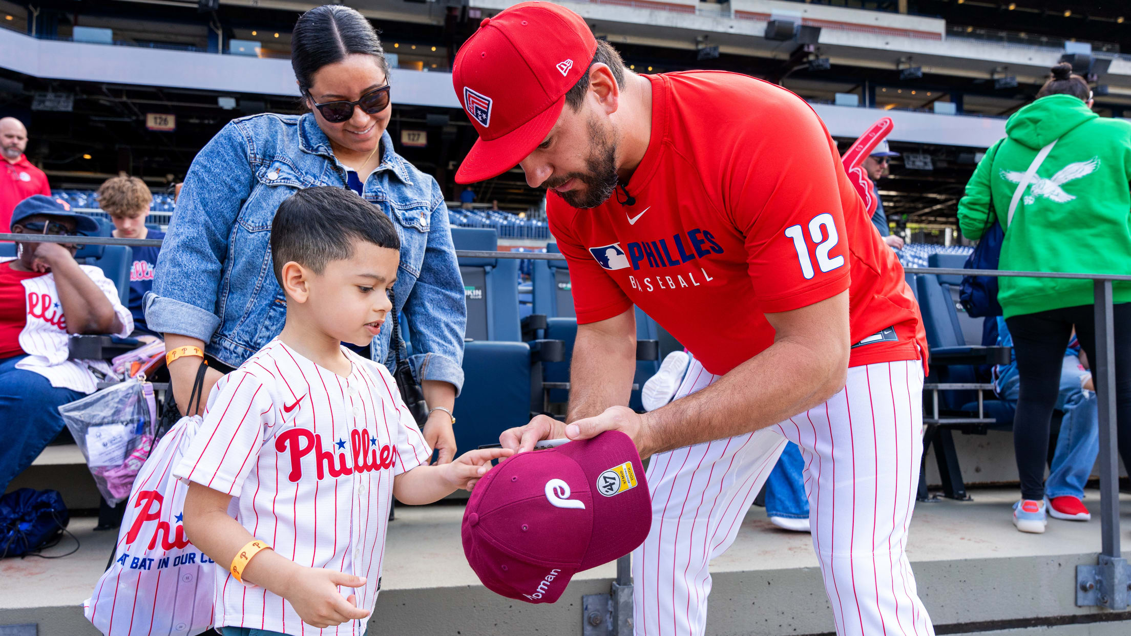 SchwarberNeighborhoodHeroes082355