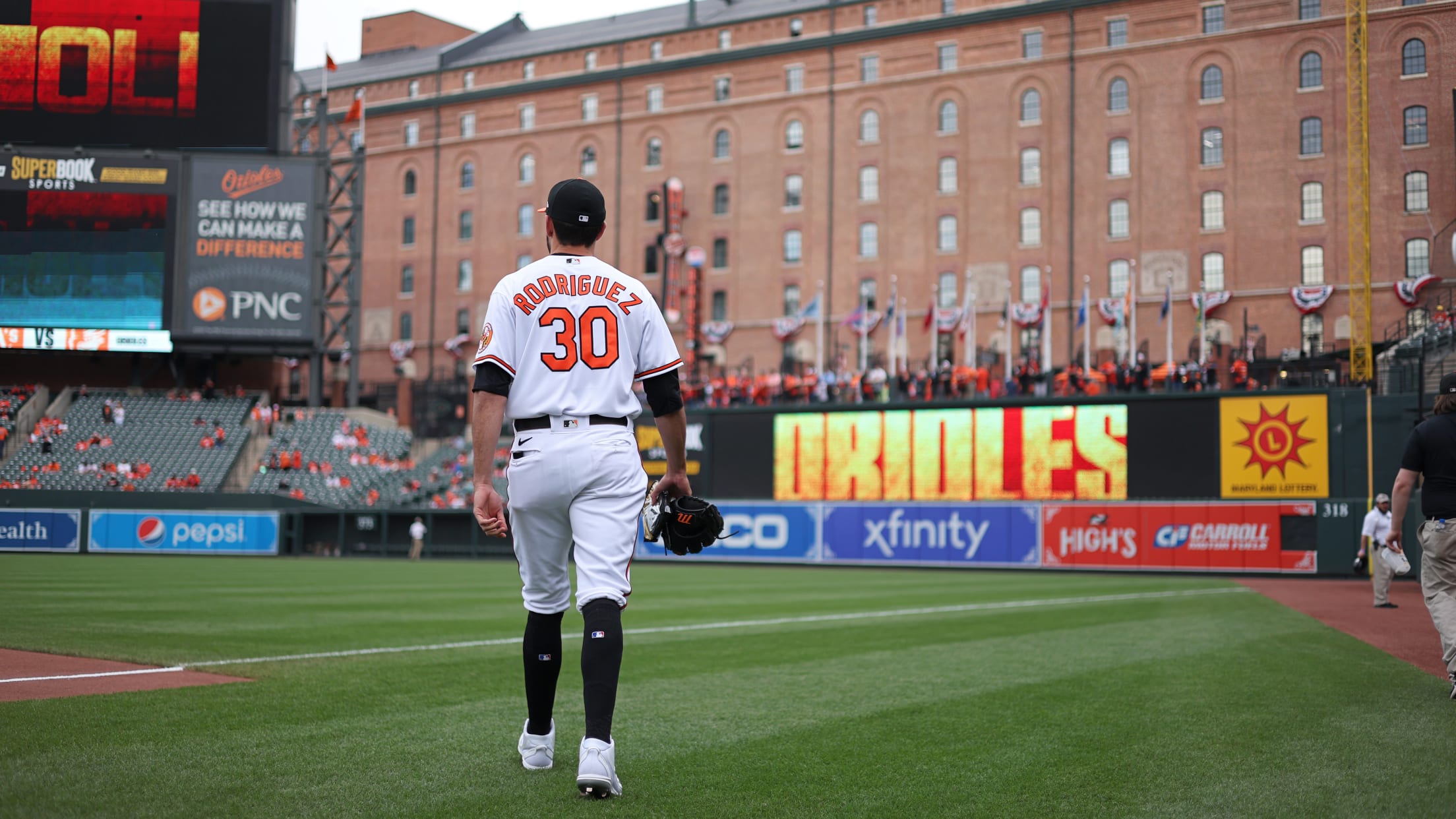 BAL-BI-HomestandInFocus-04212022-073