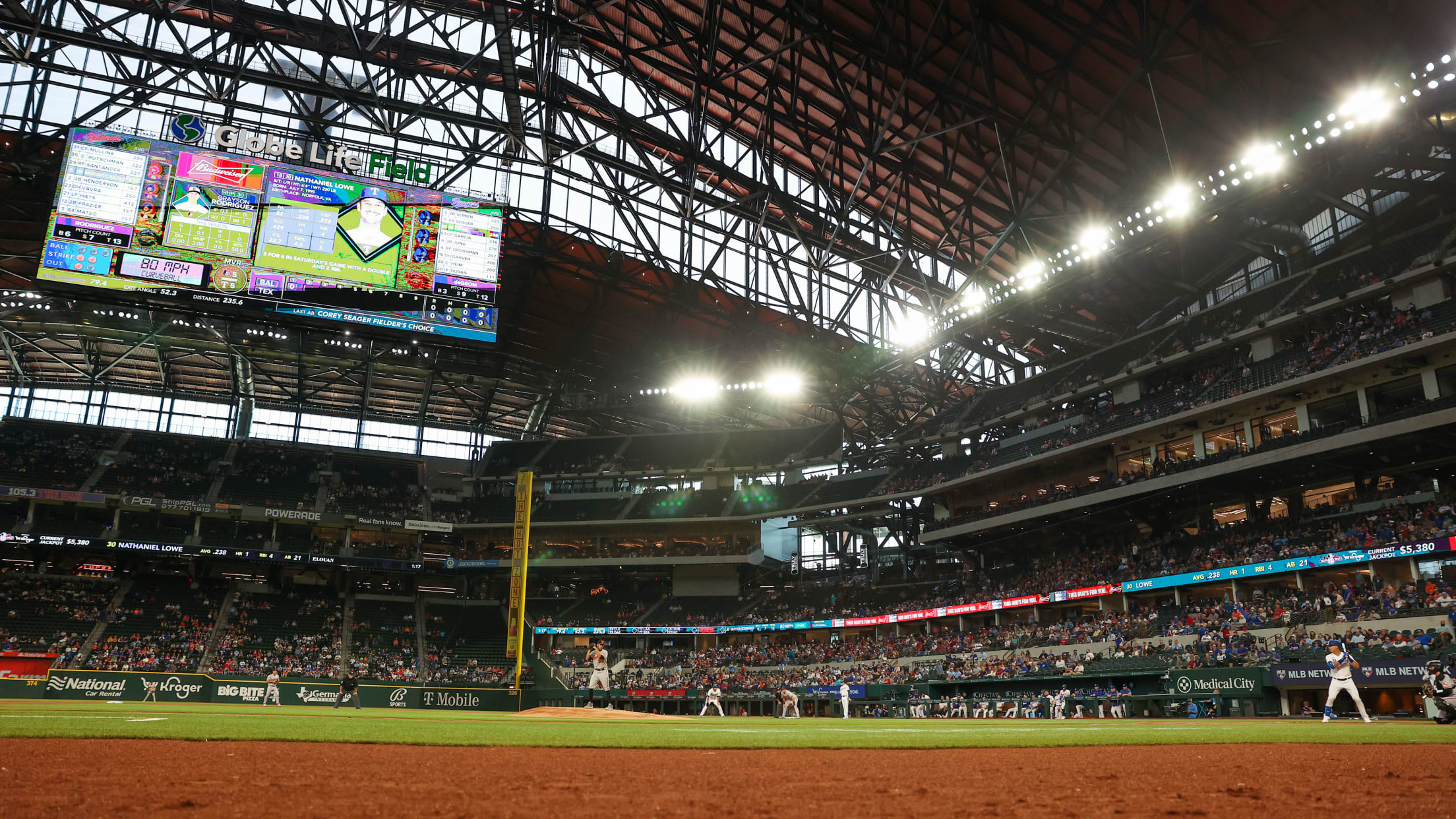 BAL-BI-Grayson-Debut - 026