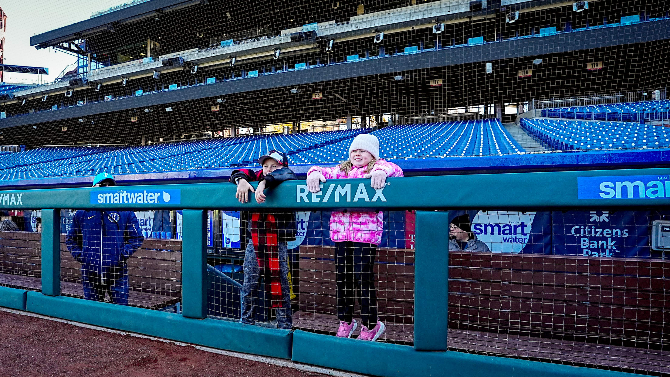 TreeLightingHolidaySale06101