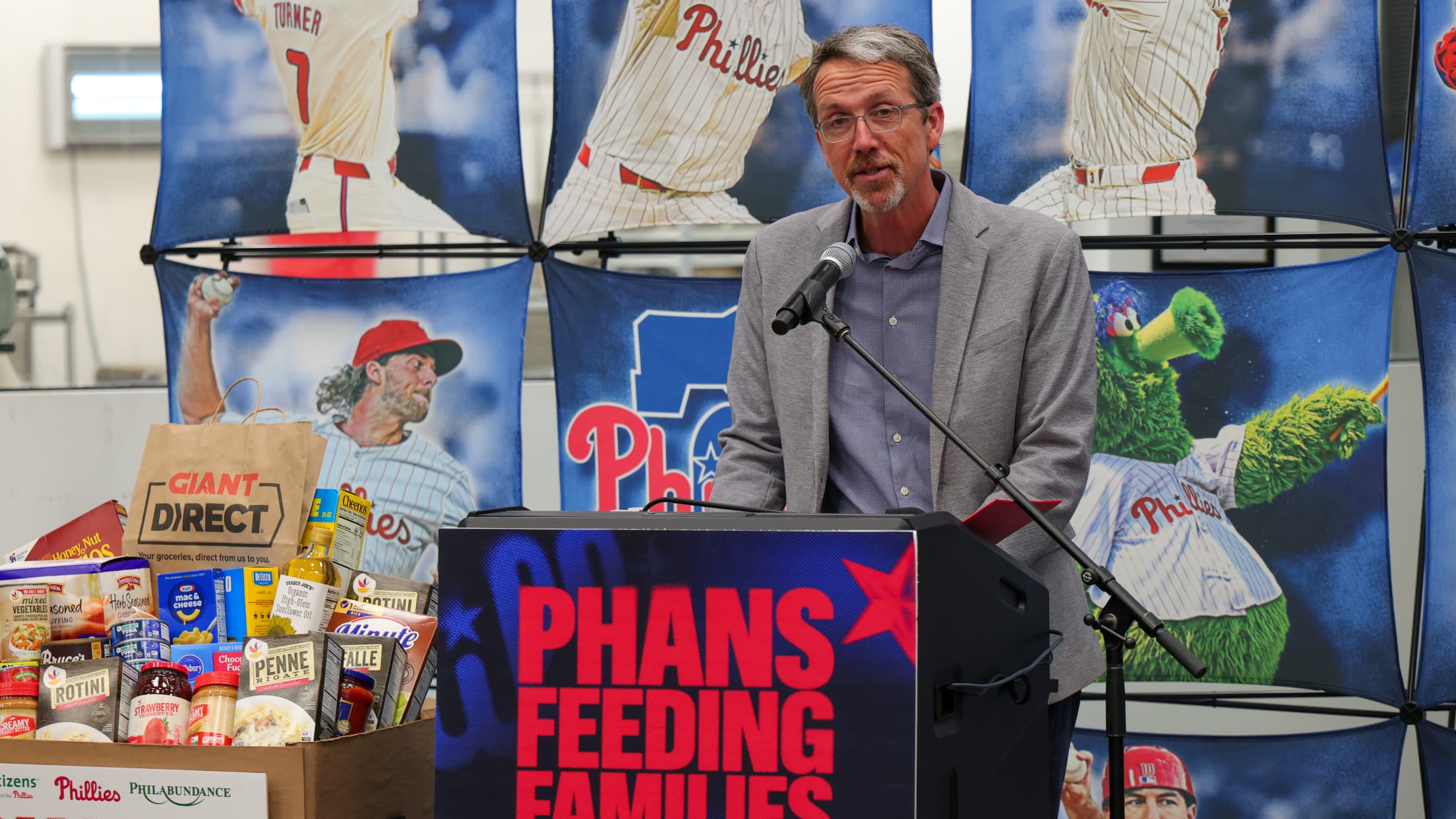 20260507_Phans Feeding Families Press Conference-3