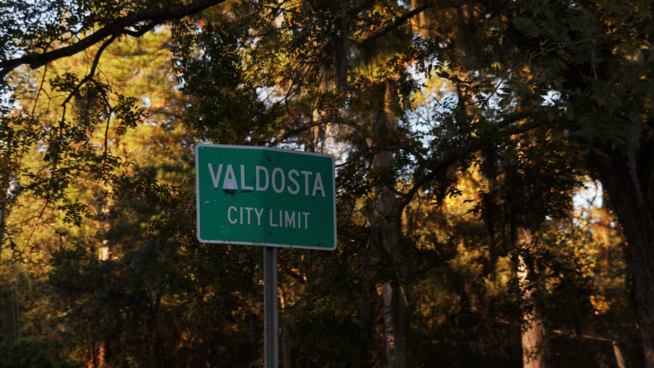 Valdosta, Georgia city limit sign.