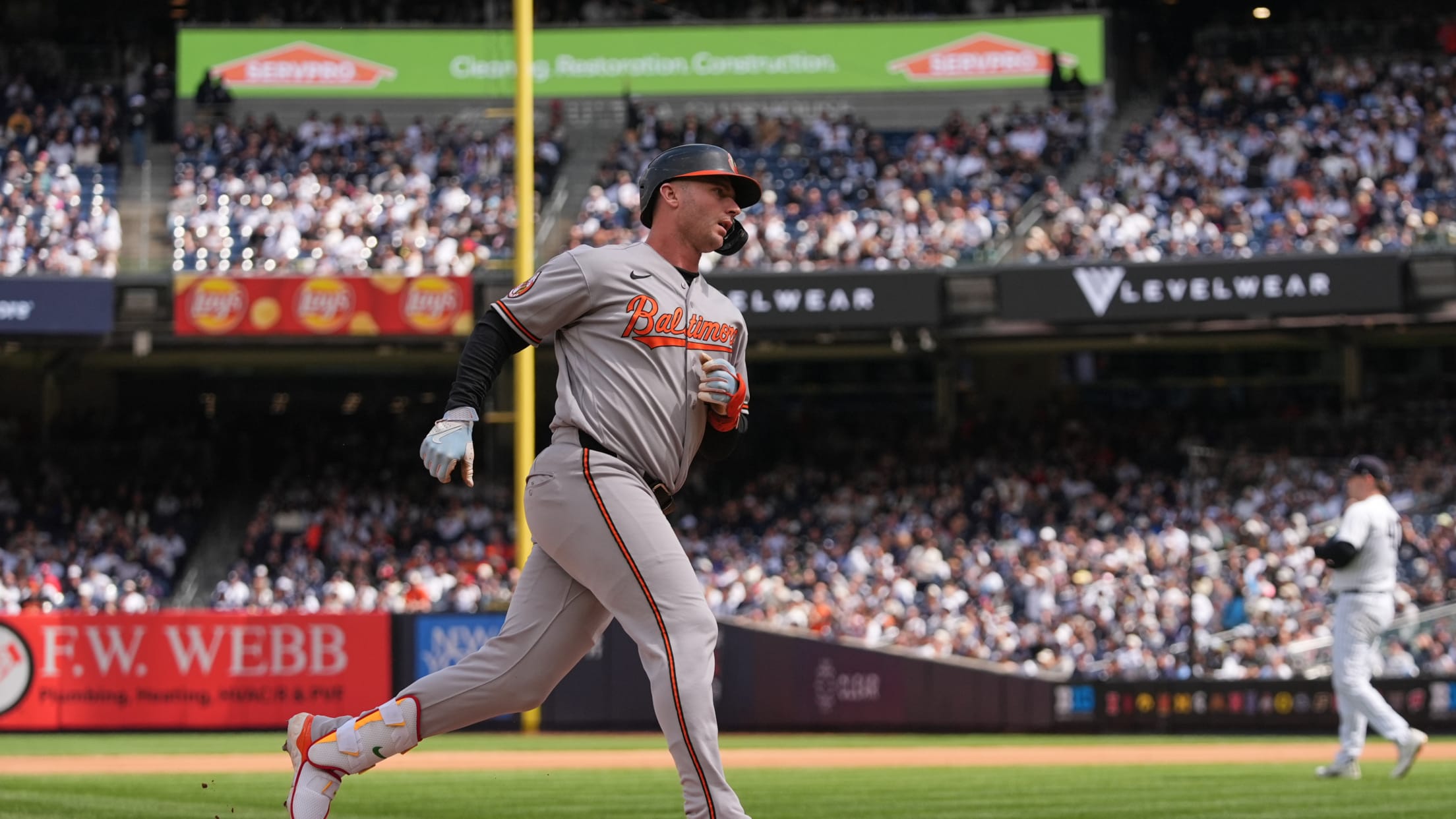 Pete Alonso's solo home run (6)