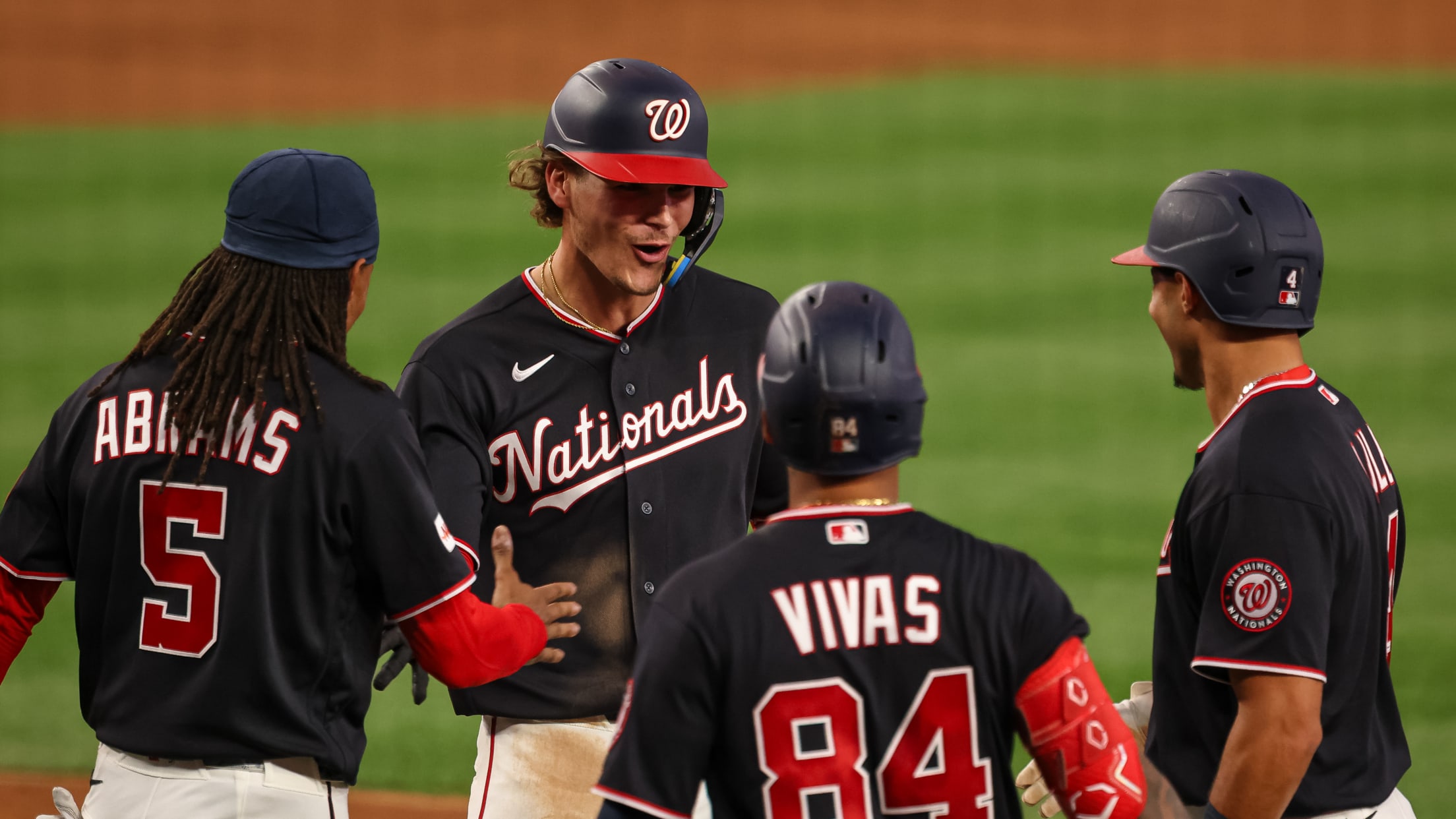 Nationals score five runs in the 3rd inning