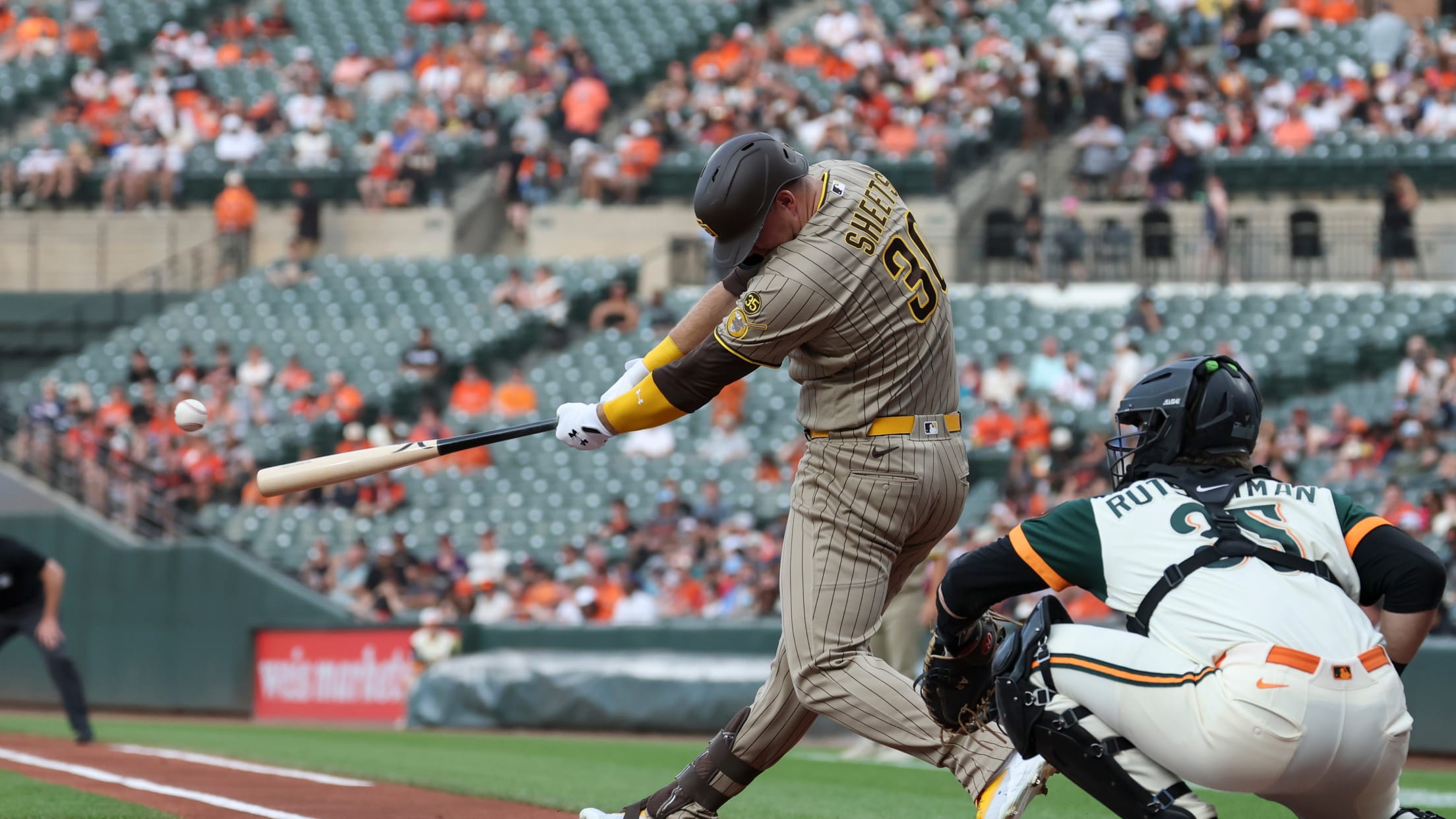 Gavin Sheets' RBI double