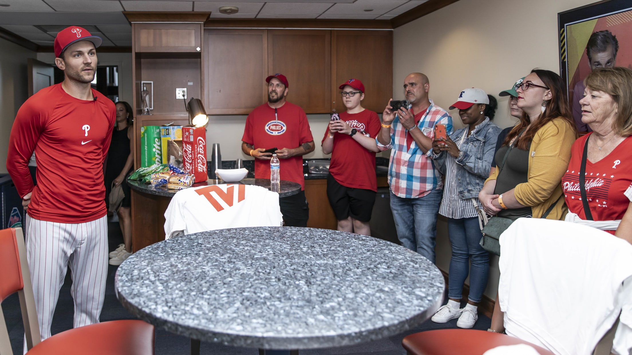 Trea Turner Hosts Families from V Foundation for Cancer Research