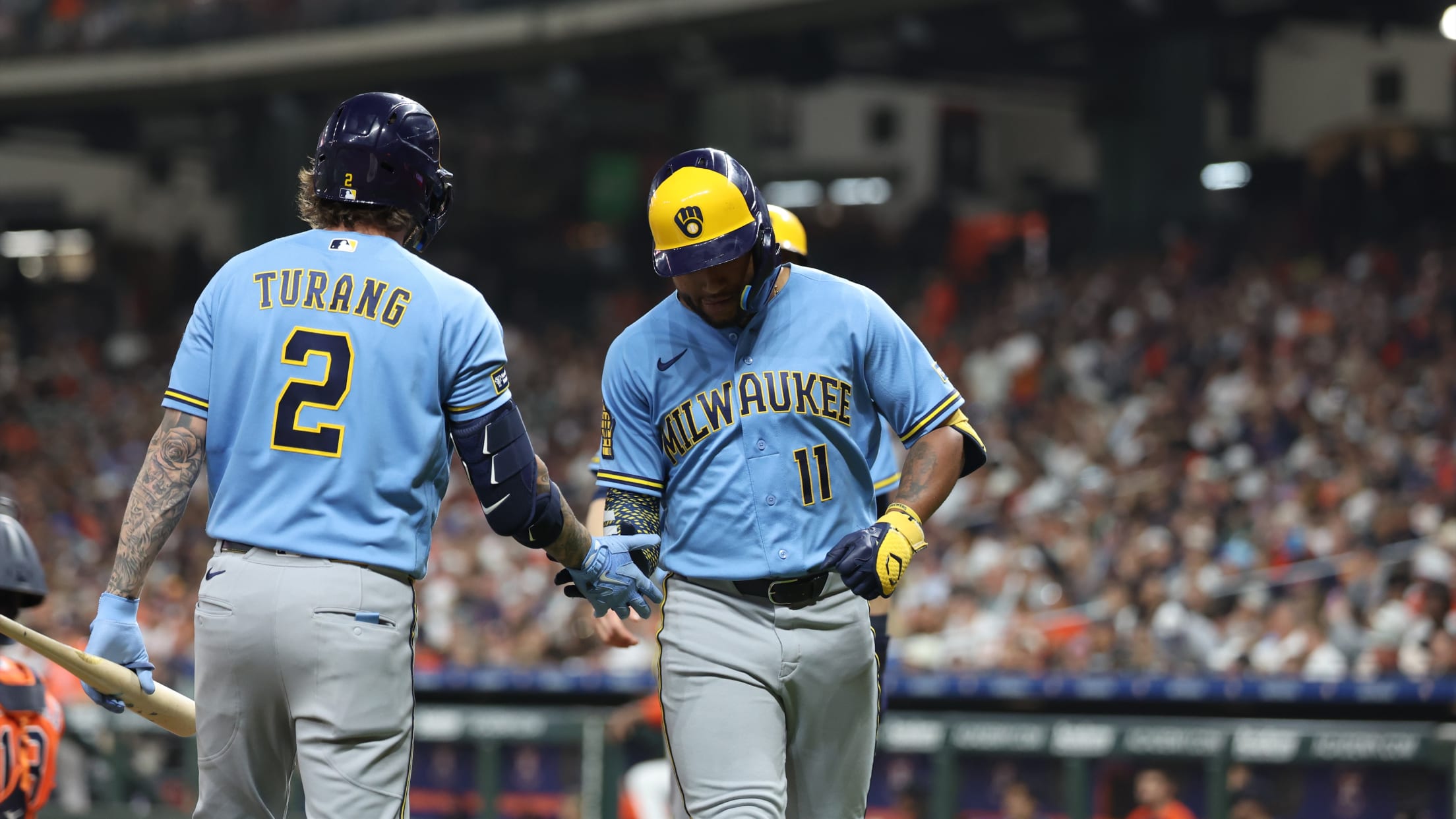 Jackson Chourio's two-run home run (2)