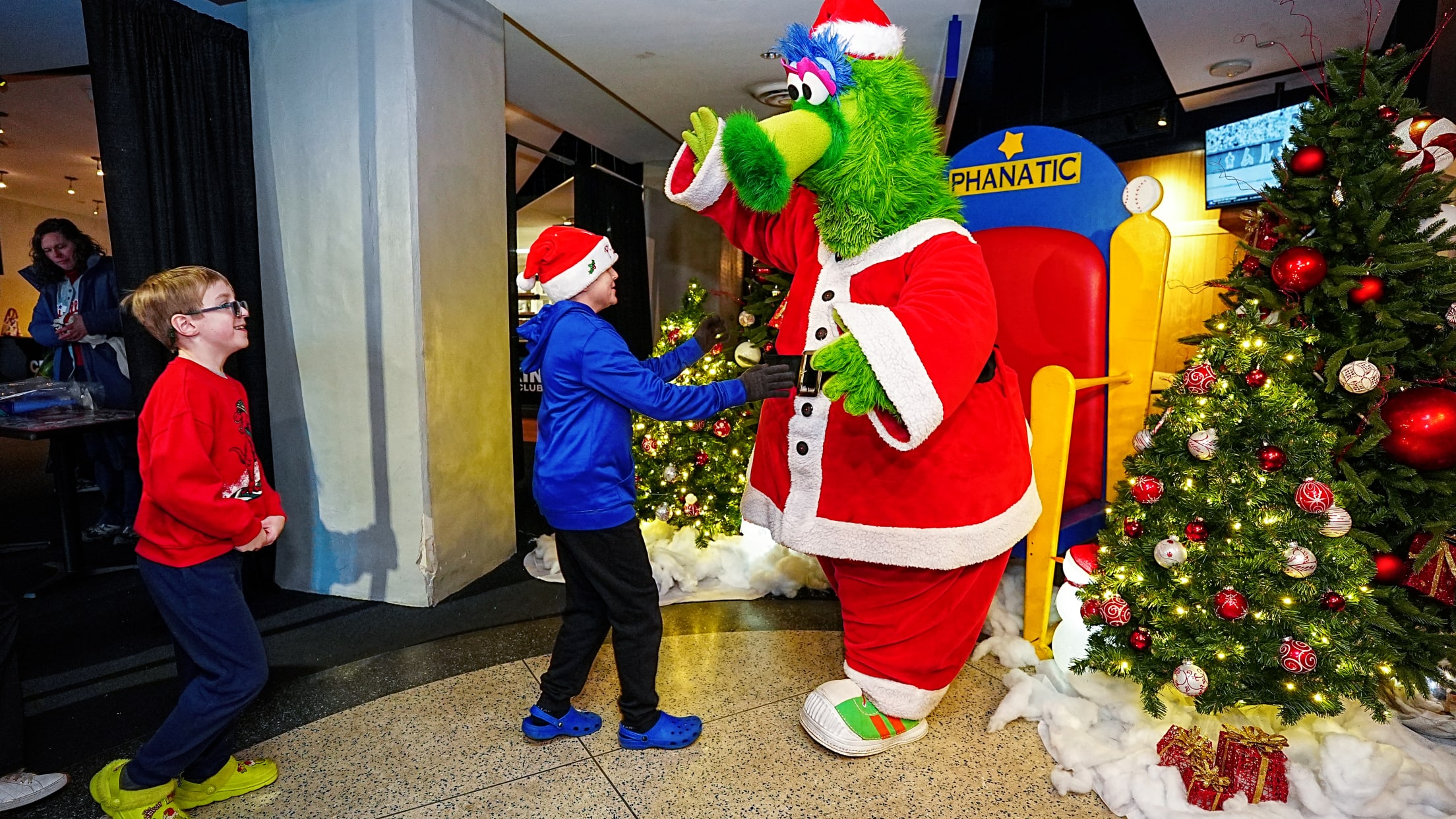 TreeLightingHolidaySale05918