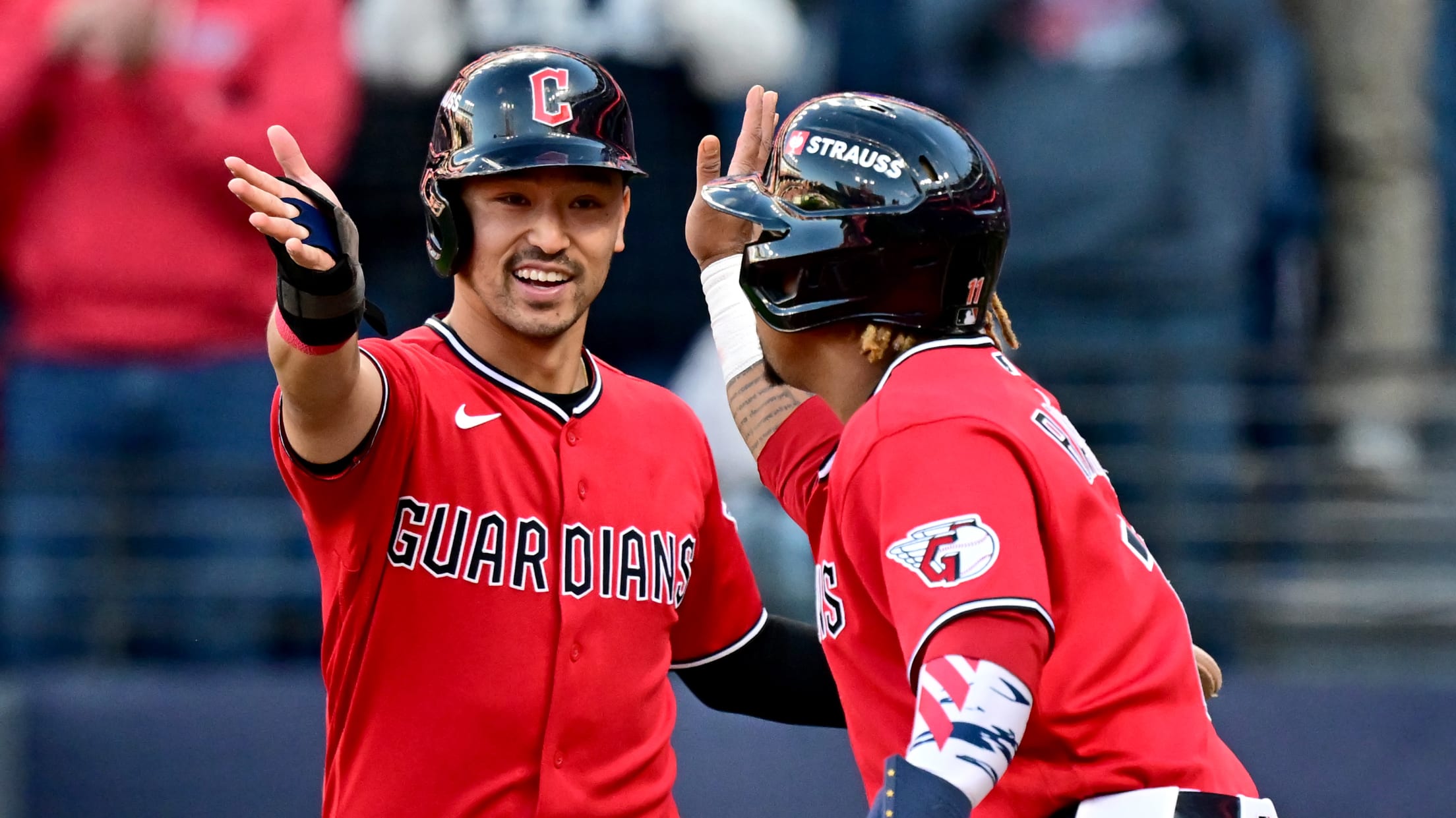 Nathaniel Lowe's RBI groundout scores two runs