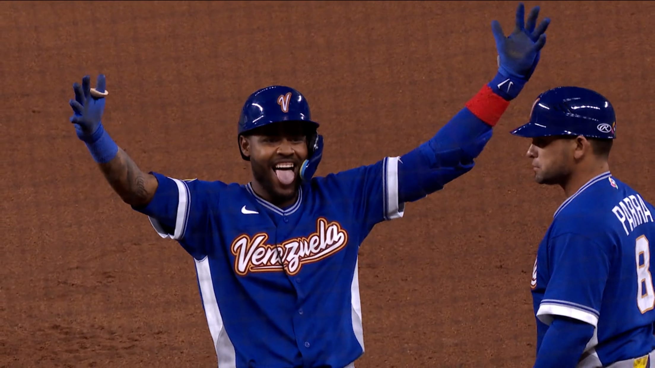 Maikel García da la ventaja con sencillo