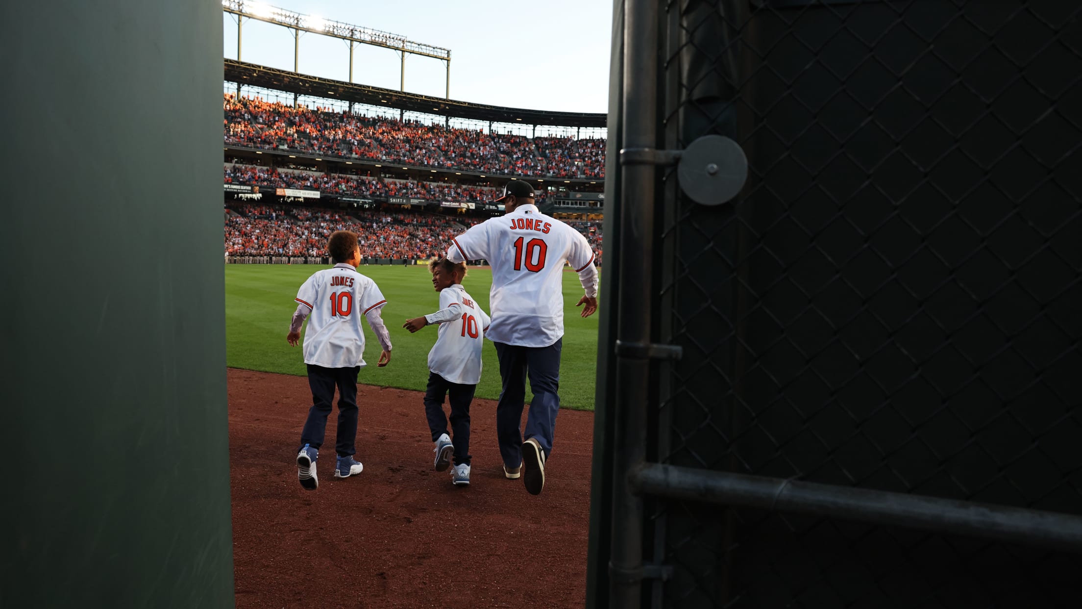 BAL - BI - Homestand In Focus - 0911-0917 -  060