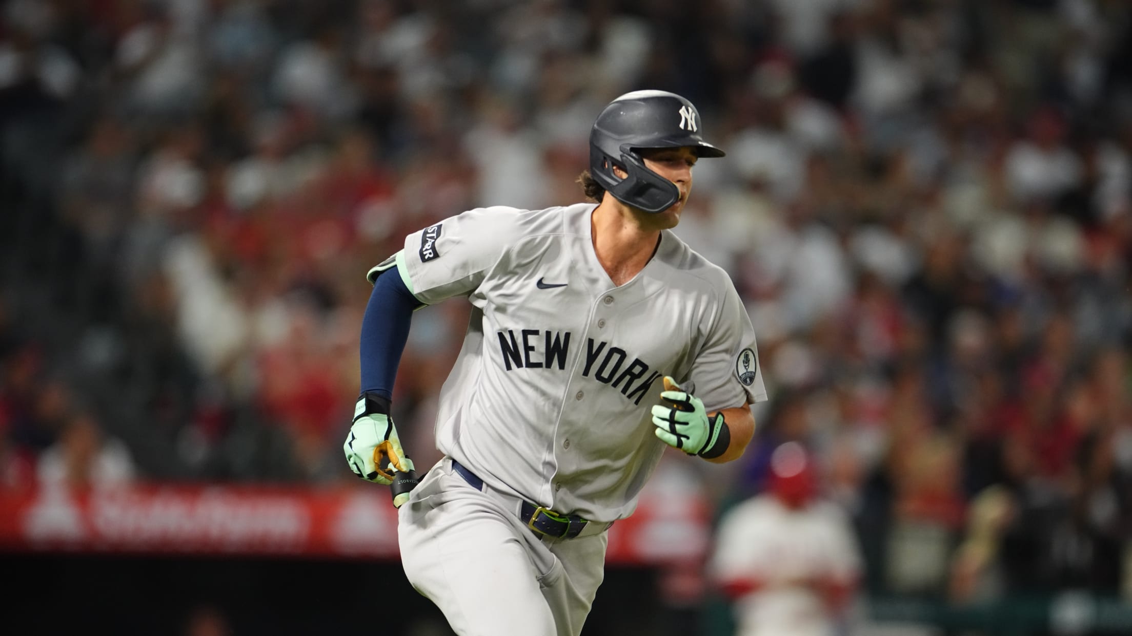 Spencer Jones' solo home run (8)