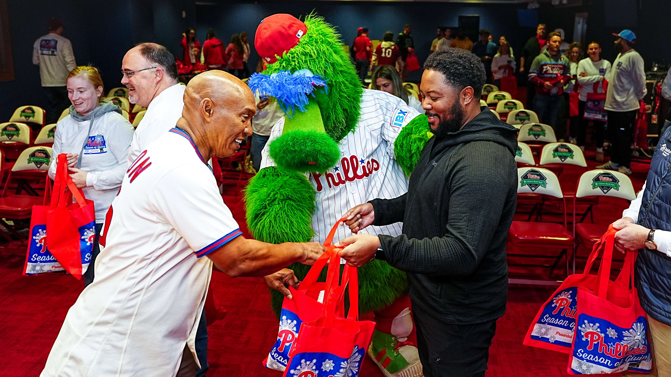 ThanksgivingTurkeyDrive172340