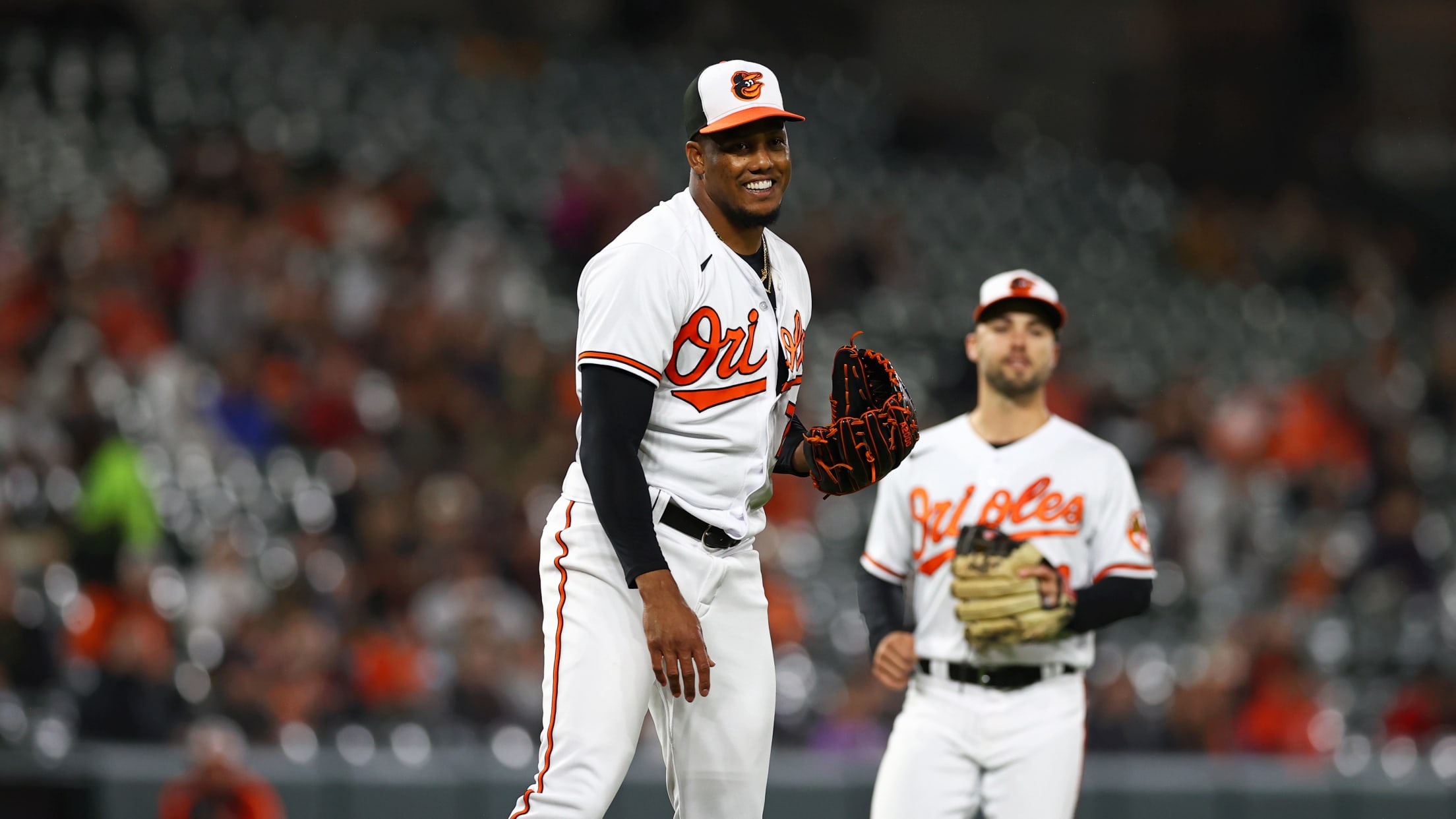 BAL-In Focus 0421 - 0426 Homestand - 022